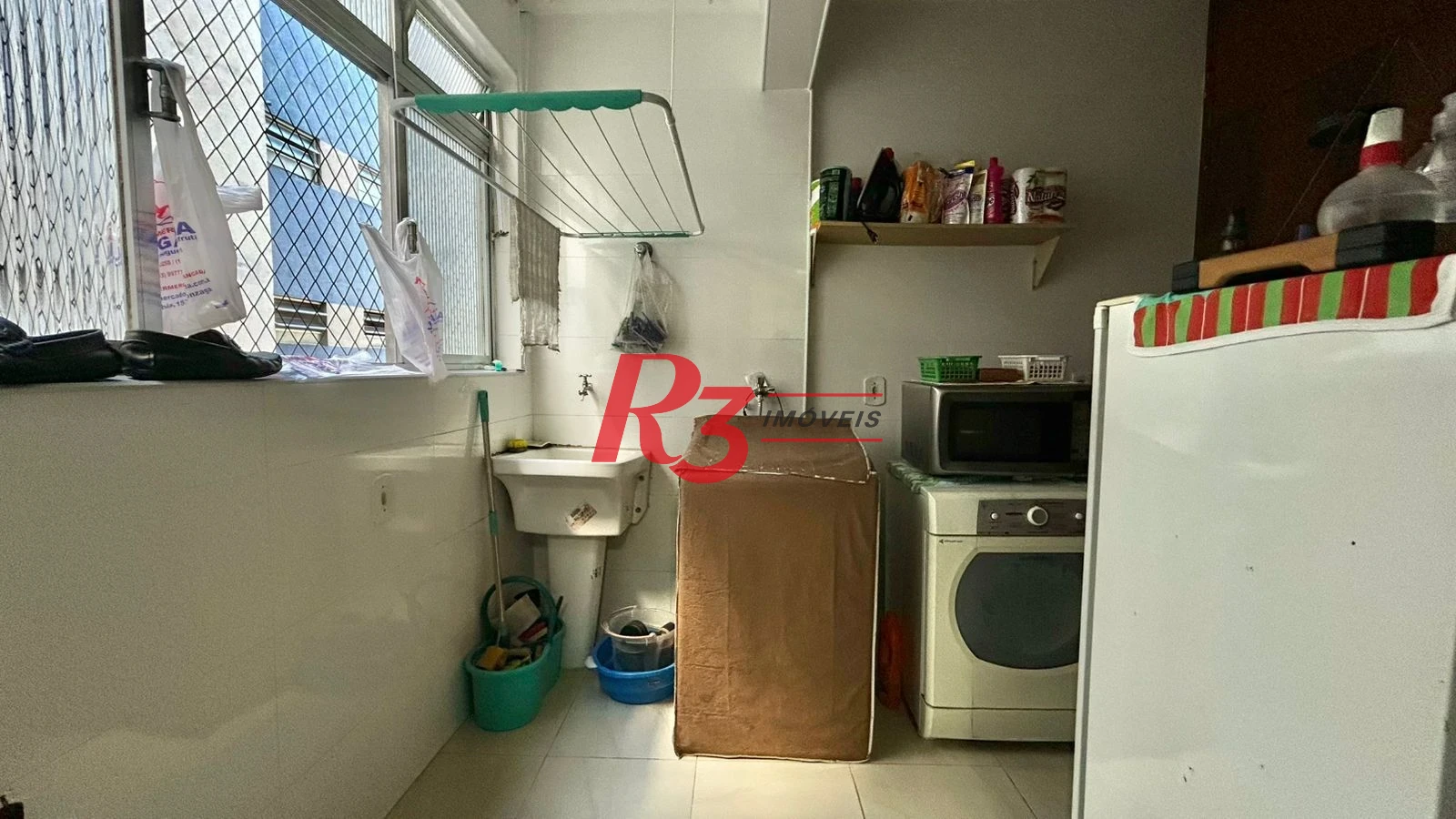 Apartamento com 2 dormitórios à venda, 89 m² por R$ 800.000,00 - Gonzaga - Santos/SP