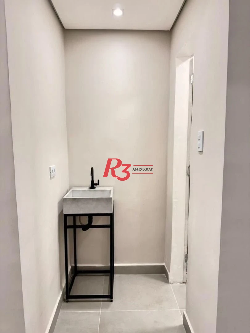Apartamento com 2 dormitórios à venda, 93 m² por R$ 650.000,00 - Boqueirão - Santos/SP
