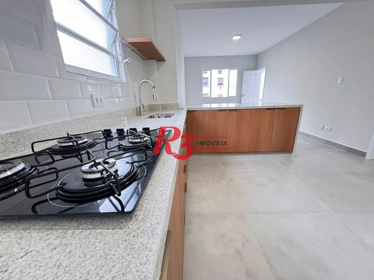 Apartamento com 2 dormitórios à venda, 93 m² por R$ 650.000,00 - Boqueirão - Santos/SP