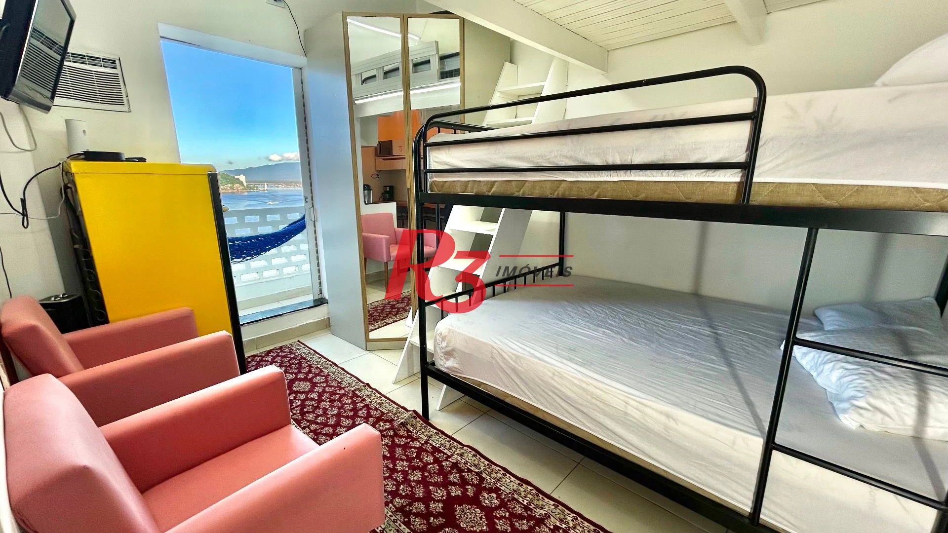 Kitnet com 1 dormitório à venda, 30 m² por R$ 310.000,00 - Itararé - São Vicente/SP