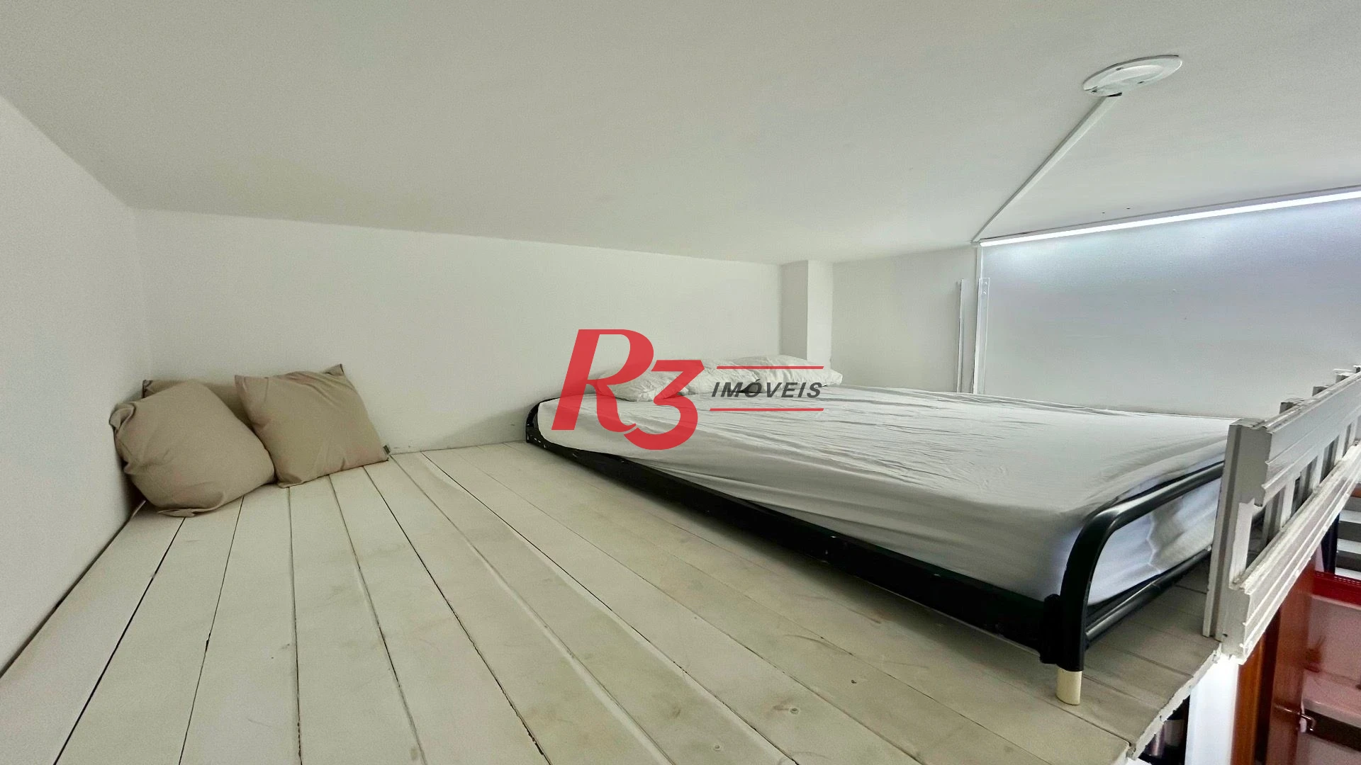 Kitnet com 1 dormitório à venda, 30 m² por R$ 310.000,00 - Itararé - São Vicente/SP
