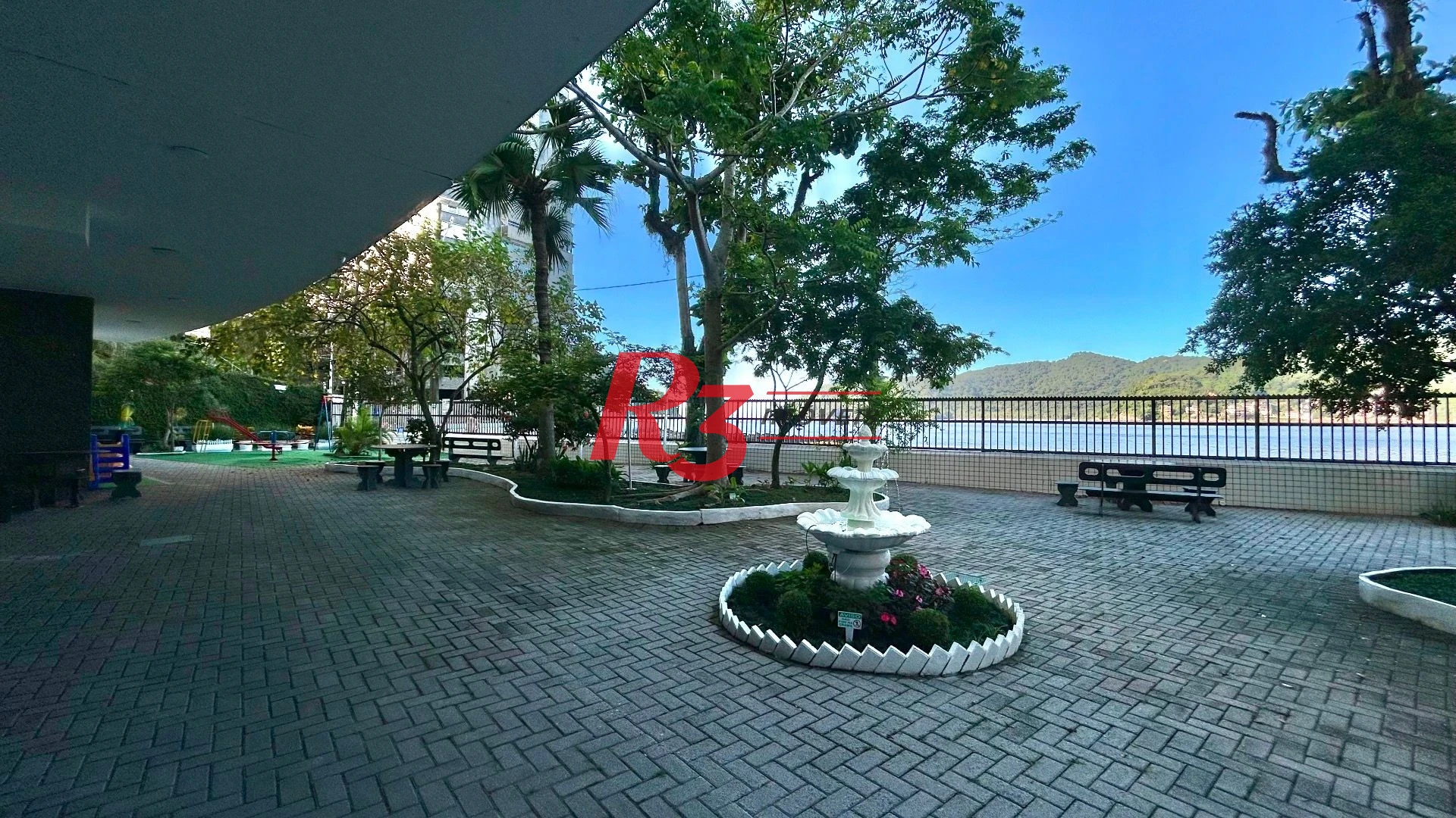 Kitnet com 1 dormitório à venda, 30 m² por R$ 310.000,00 - Itararé - São Vicente/SP