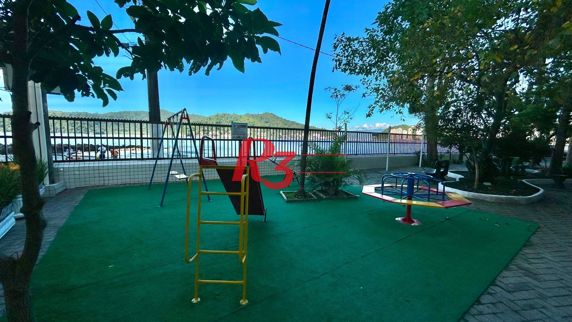 Kitnet com 1 dormitório à venda, 30 m² por R$ 310.000,00 - Itararé - São Vicente/SP