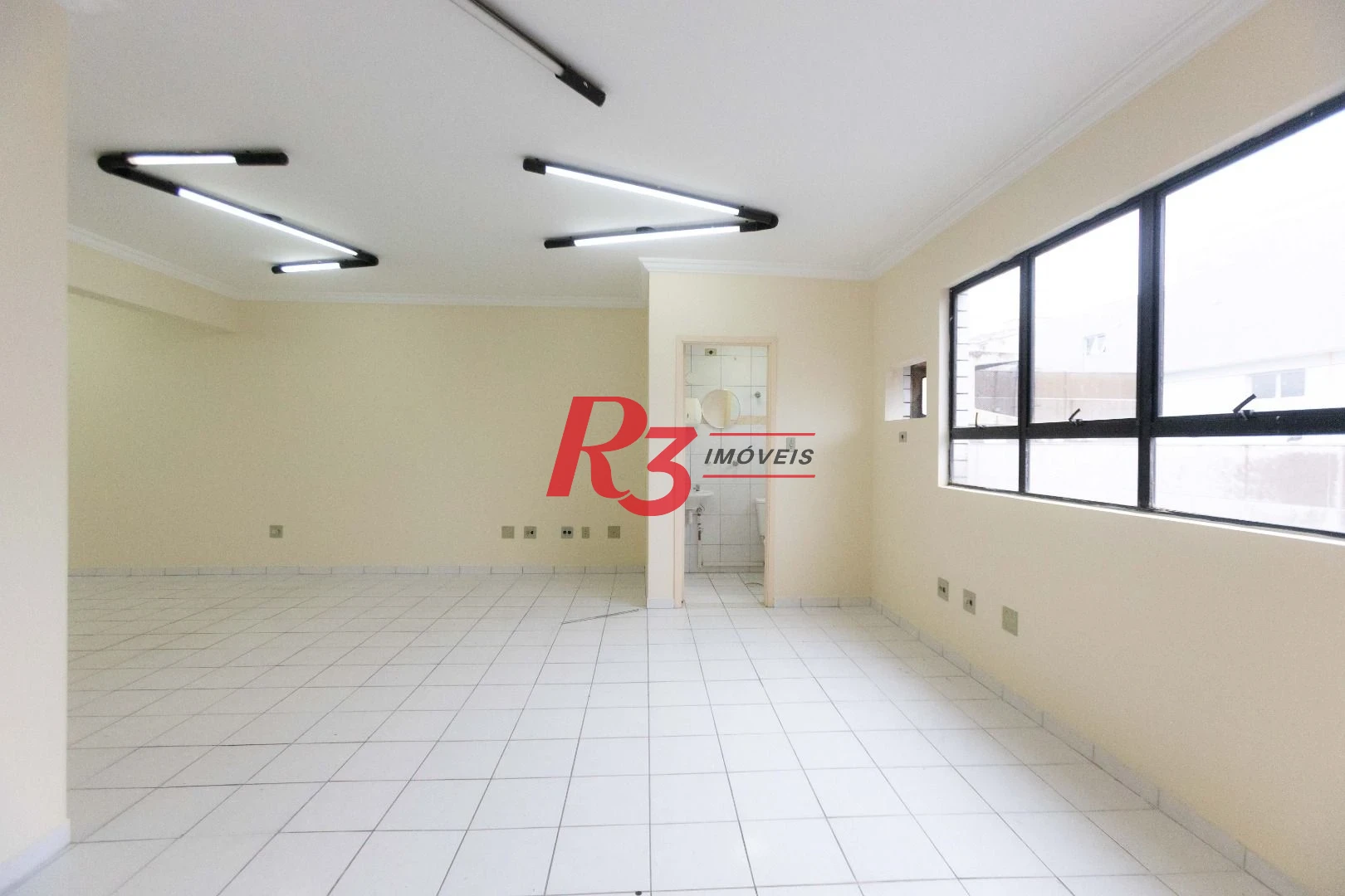 Sala à venda, 96 m² por R$ 320.000,00 - Vila Matias - Santos/SP