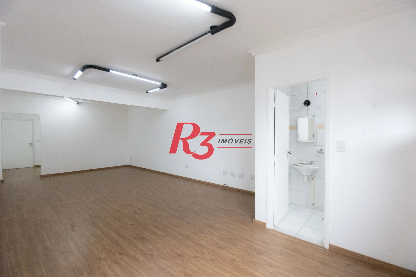 Sala à venda, 81 m² por R$ 265.000,00 - Vila Matias - Santos/SP