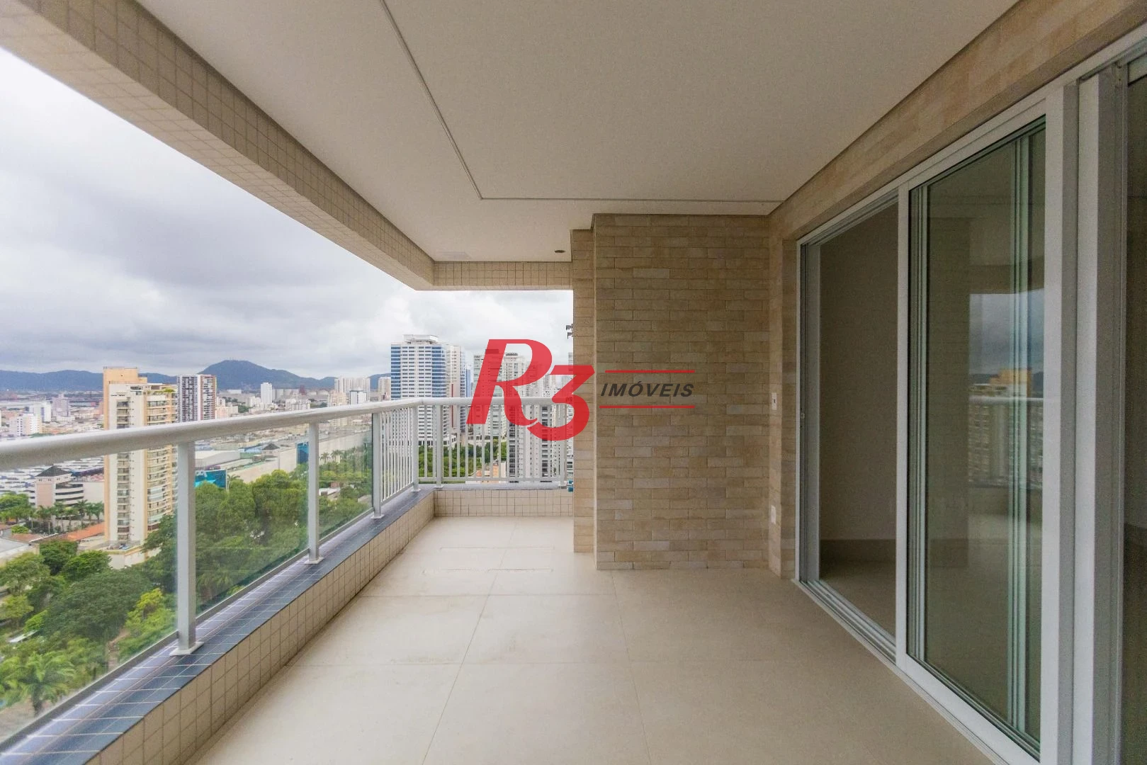 Apartamento à venda, 83 m² por R$ 1.600.000,00 - Embaré - Santos/SP