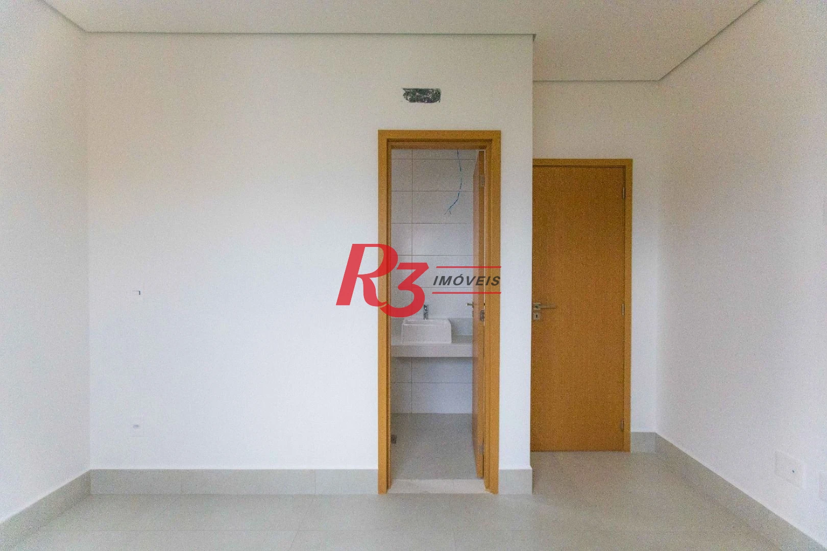 Apartamento à venda, 83 m² por R$ 1.600.000,00 - Embaré - Santos/SP