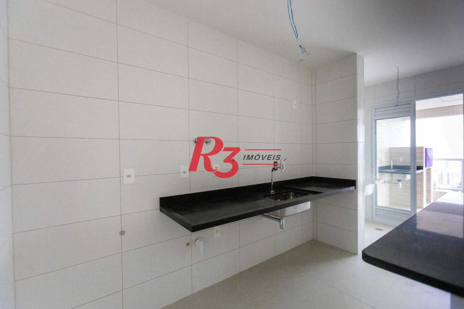 Apartamento à venda, 83 m² por R$ 1.600.000,00 - Embaré - Santos/SP