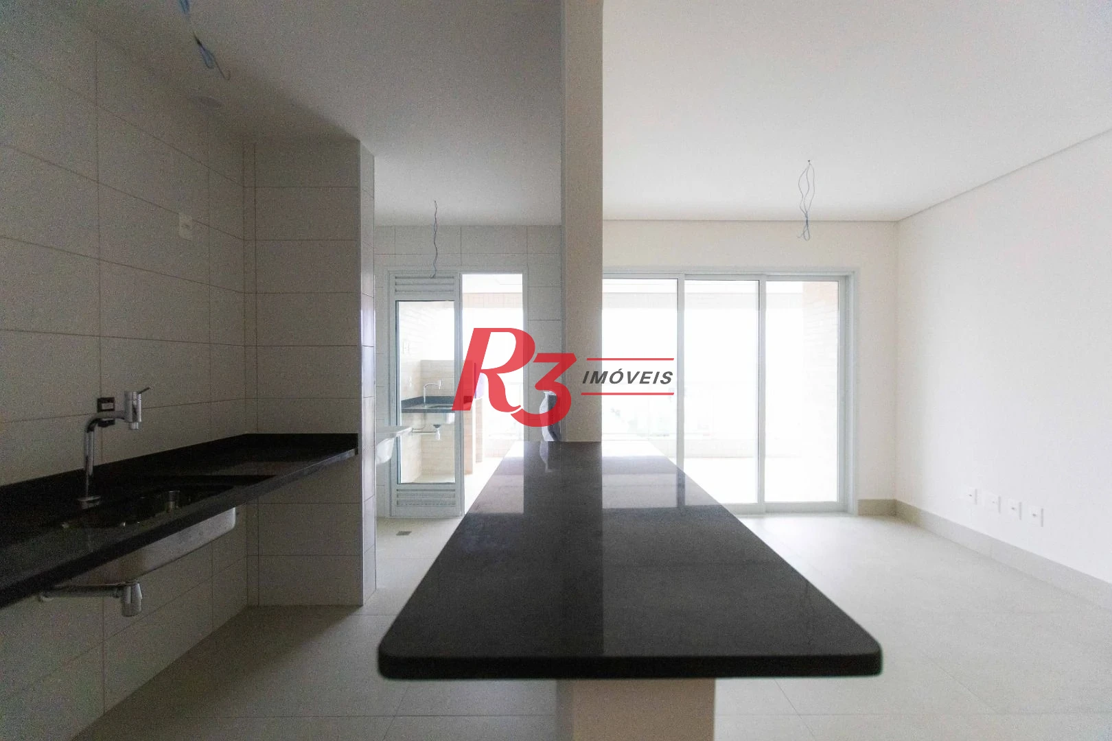 Apartamento à venda, 83 m² por R$ 1.600.000,00 - Embaré - Santos/SP