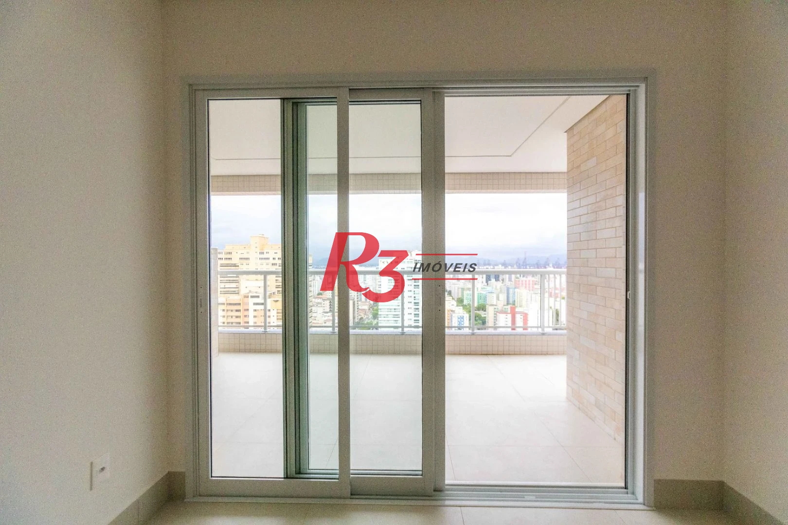 Apartamento à venda, 83 m² por R$ 1.600.000,00 - Embaré - Santos/SP