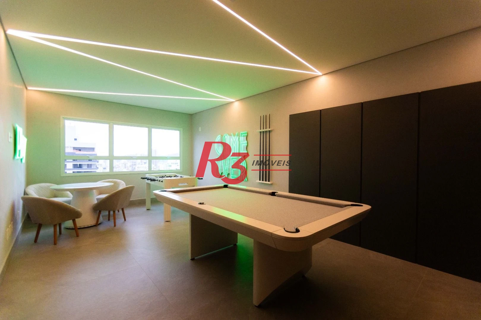 Apartamento à venda, 83 m² por R$ 1.600.000,00 - Embaré - Santos/SP