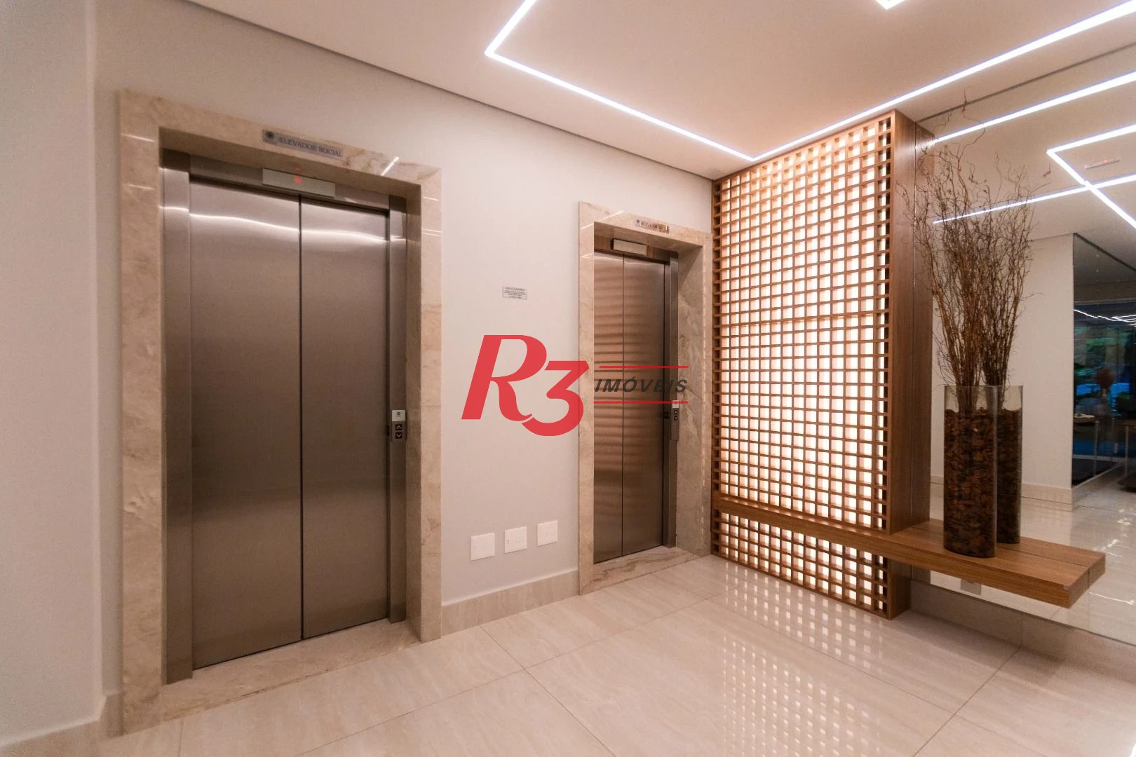 Apartamento à venda, 83 m² por R$ 1.600.000,00 - Embaré - Santos/SP