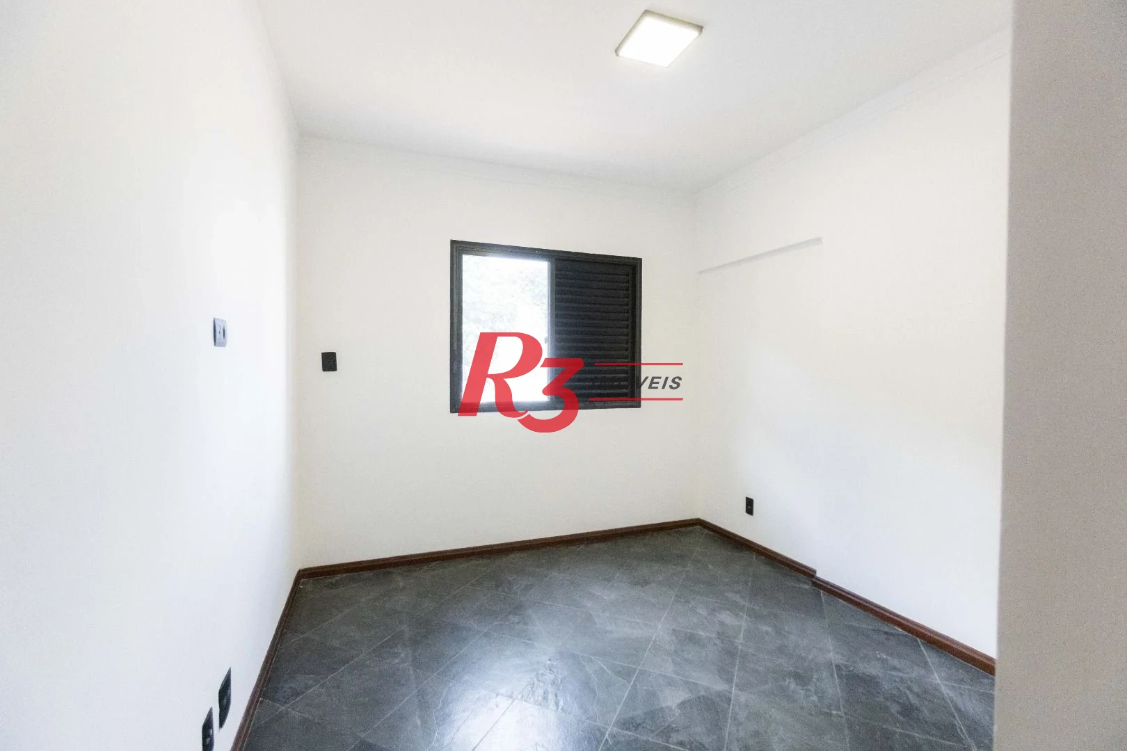 Apartamento com 2 dormitórios para alugar, 86 m² por R$ 3.690,00/mês - Marapé - Santos/SP