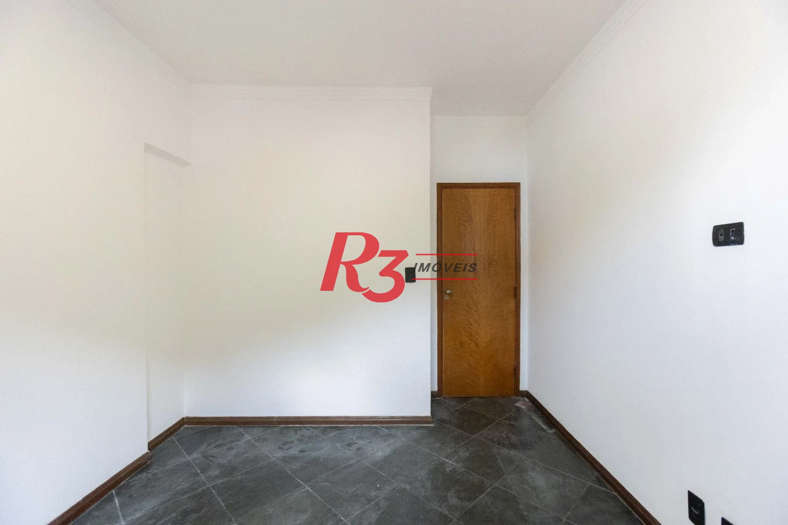 Apartamento com 2 dormitórios para alugar, 86 m² por R$ 3.690,00/mês - Marapé - Santos/SP