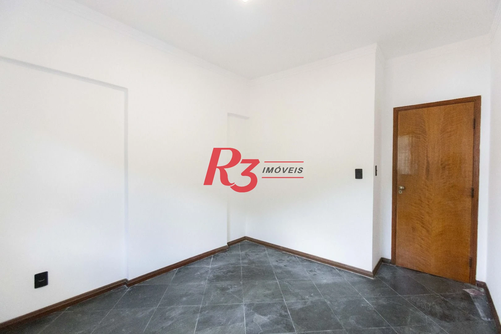 Apartamento com 2 dormitórios para alugar, 86 m² por R$ 3.690,00/mês - Marapé - Santos/SP