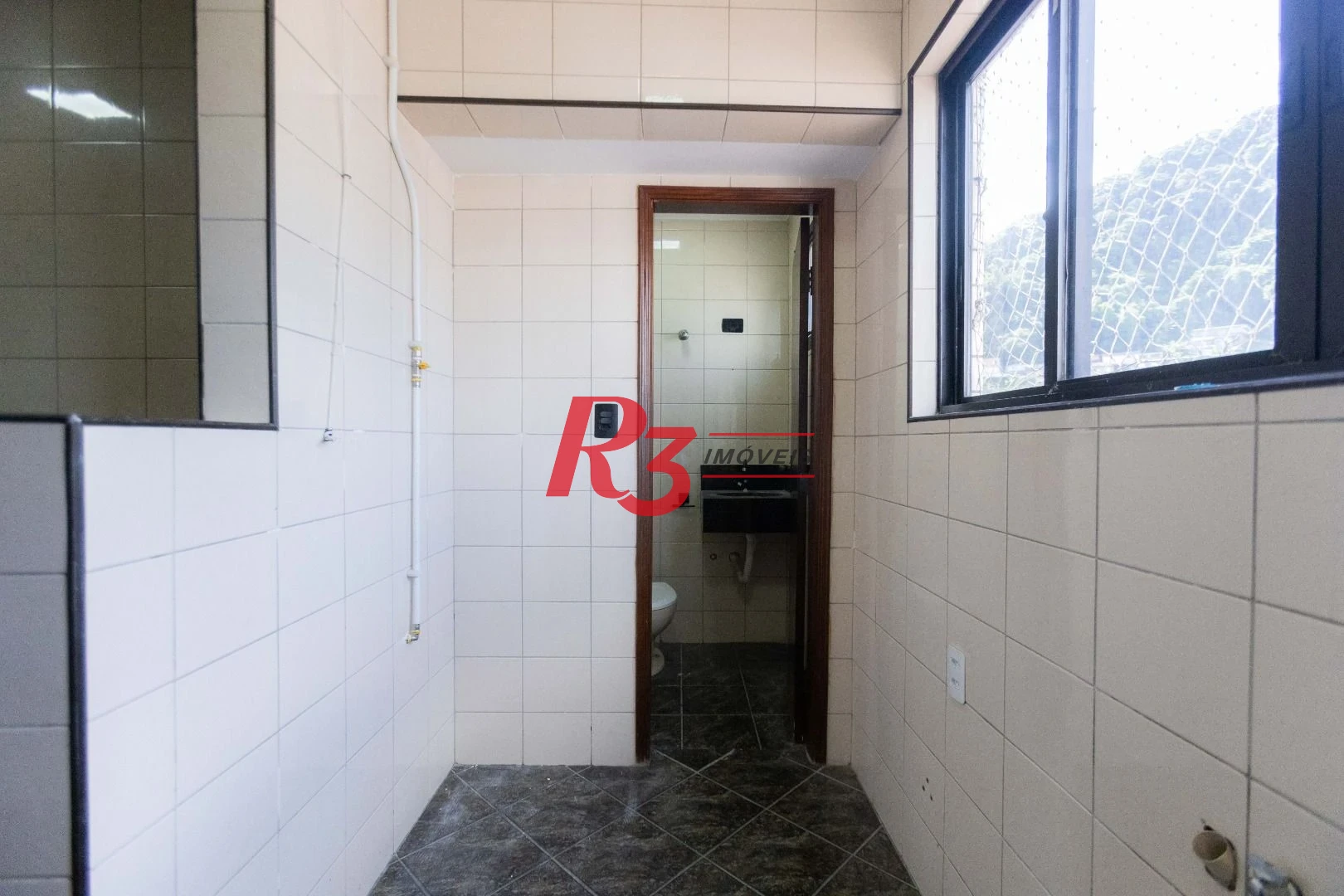 Apartamento com 2 dormitórios para alugar, 86 m² por R$ 3.690,00/mês - Marapé - Santos/SP