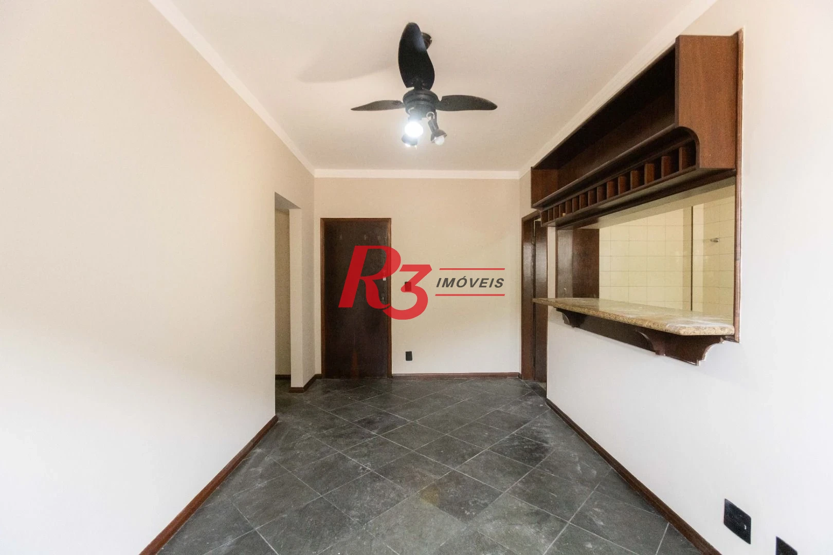 Apartamento com 2 dormitórios para alugar, 86 m² por R$ 3.690,00/mês - Marapé - Santos/SP