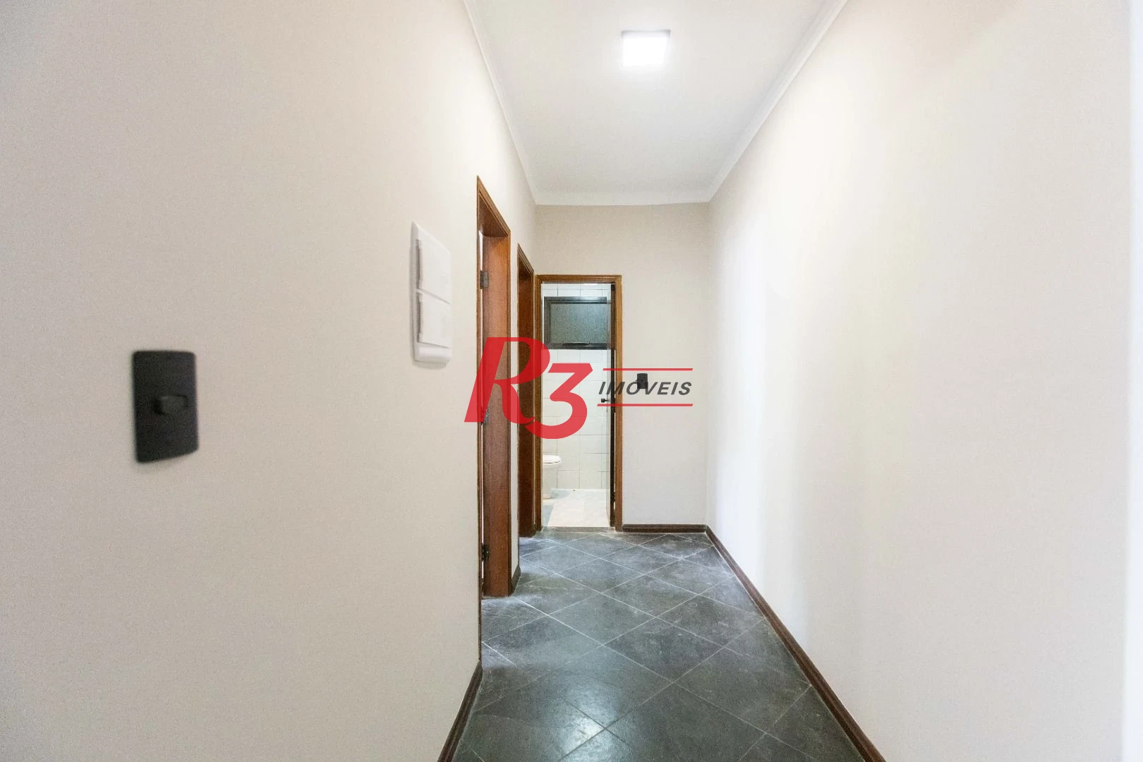Apartamento com 2 dormitórios para alugar, 86 m² por R$ 3.690,00/mês - Marapé - Santos/SP
