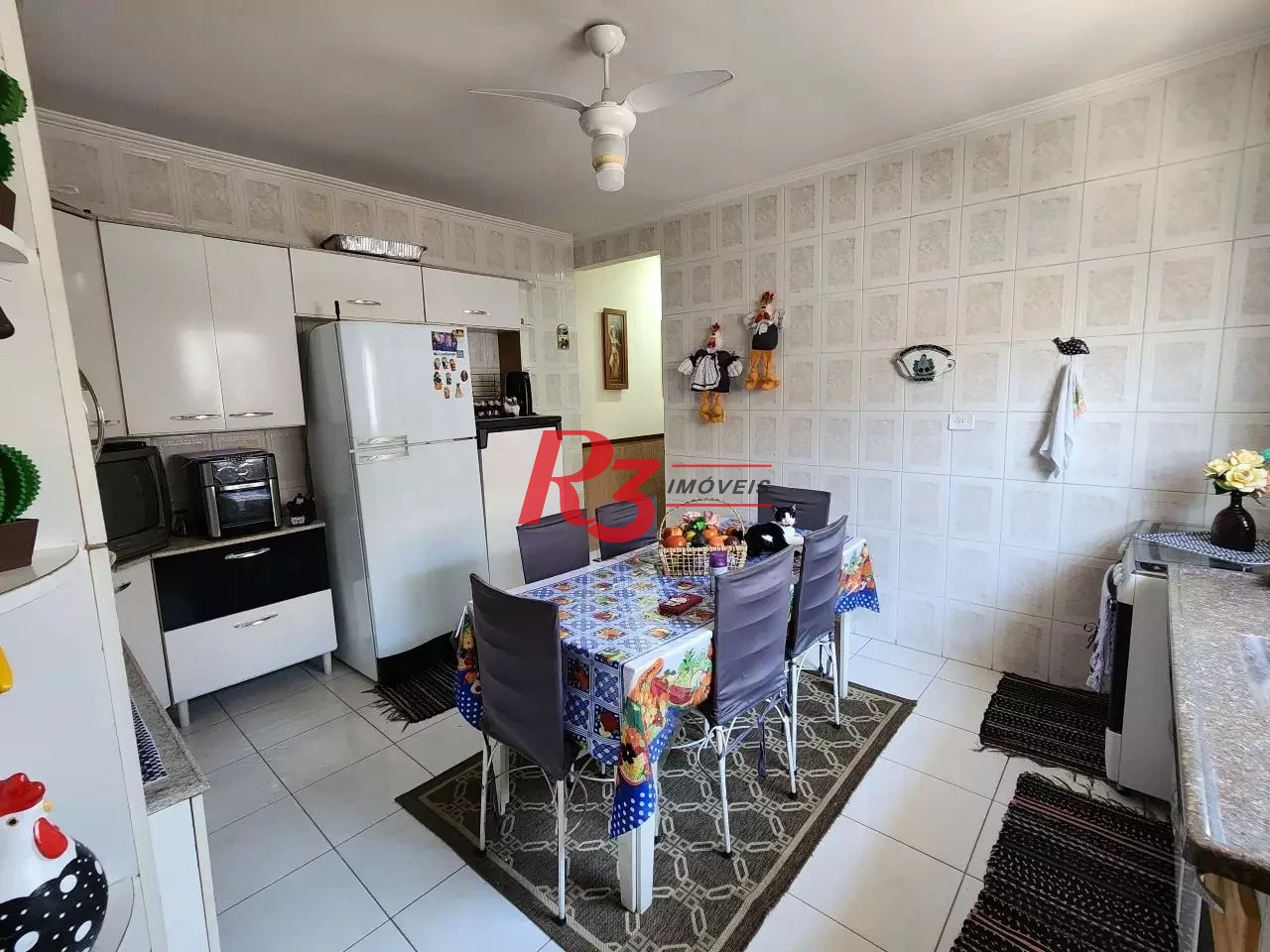 Sobrado com 3 dormitórios à venda, 135 m² por R$ 440.000,00 - Cidade Naútica - São Vicente/SP