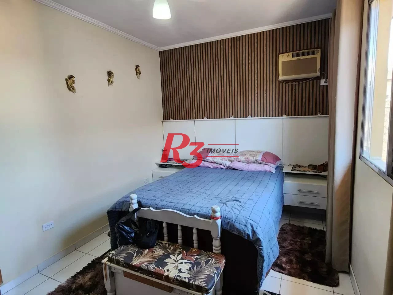 Sobrado com 3 dormitórios à venda, 135 m² por R$ 440.000,00 - Cidade Naútica - São Vicente/SP