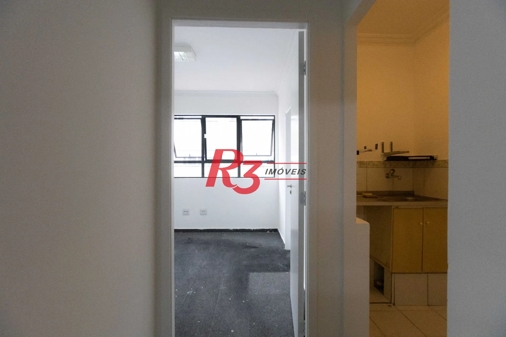 Sala à venda, 77 m² por R$ 260.000,00 - Vila Matias - Santos/SP