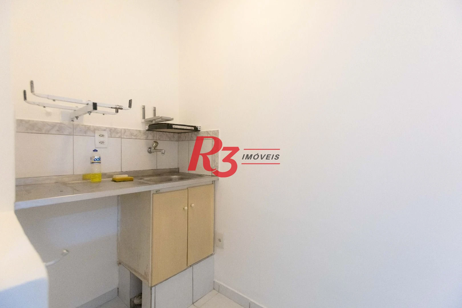 Sala à venda, 77 m² por R$ 260.000,00 - Vila Matias - Santos/SP