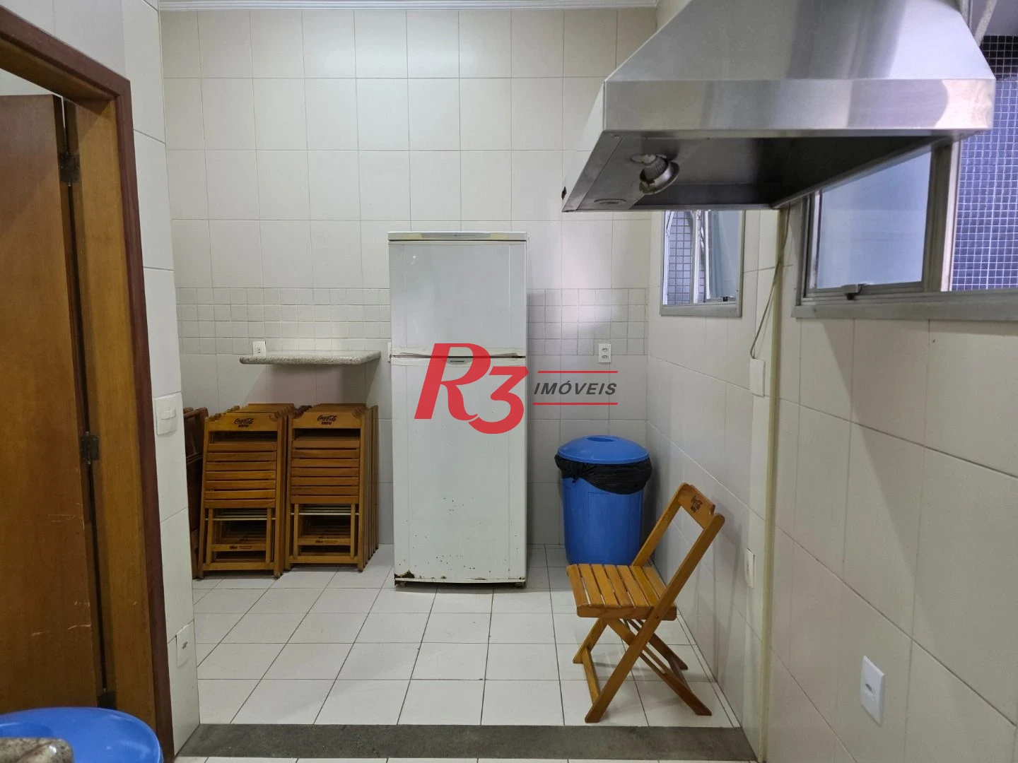 Apartamento para alugar, 203 m² por R$ 12.000,01/mês - Pompéia - Santos/SP