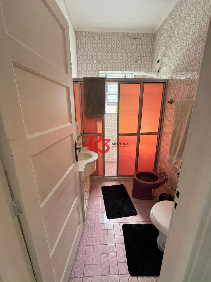 Casa com 2 dormitórios à venda, 150 m² por R$ 650.000,00 - Vila Cascatinha - São Vicente/SP