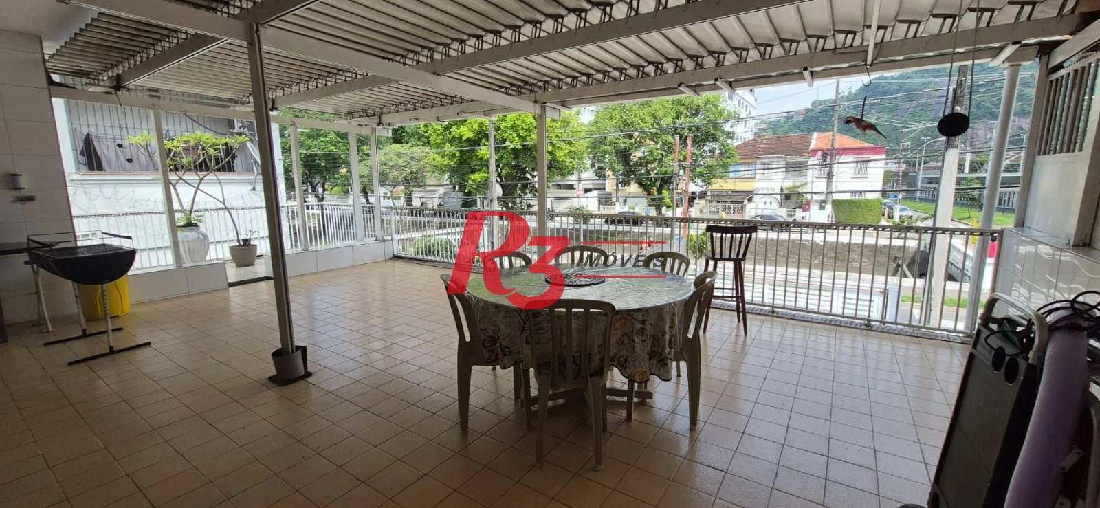 Casa com 3 dormitórios à venda, 249 m² por R$ 1.450.000,00 - Marapé - Santos/SP