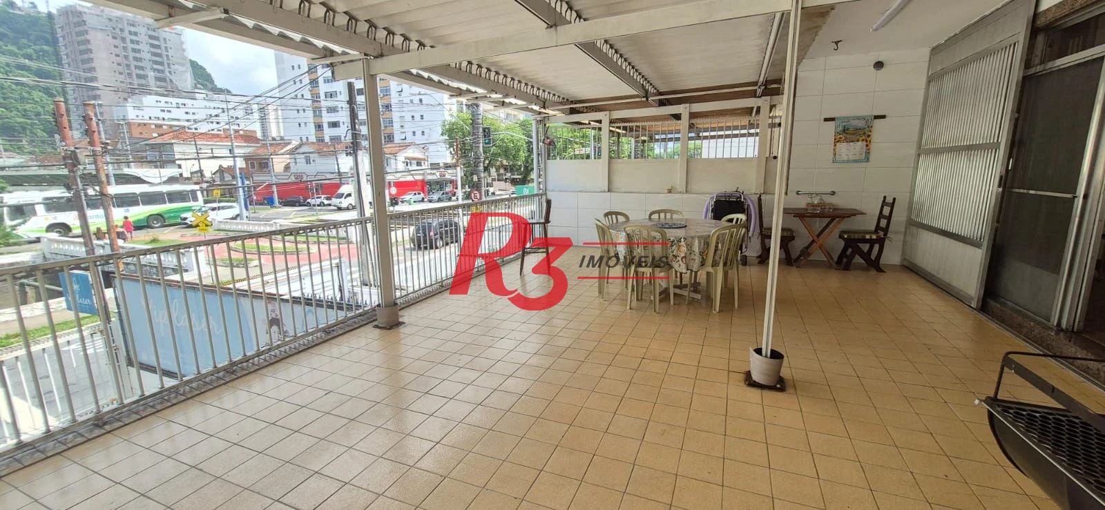 Casa com 3 dormitórios à venda, 249 m² por R$ 1.450.000,00 - Marapé - Santos/SP