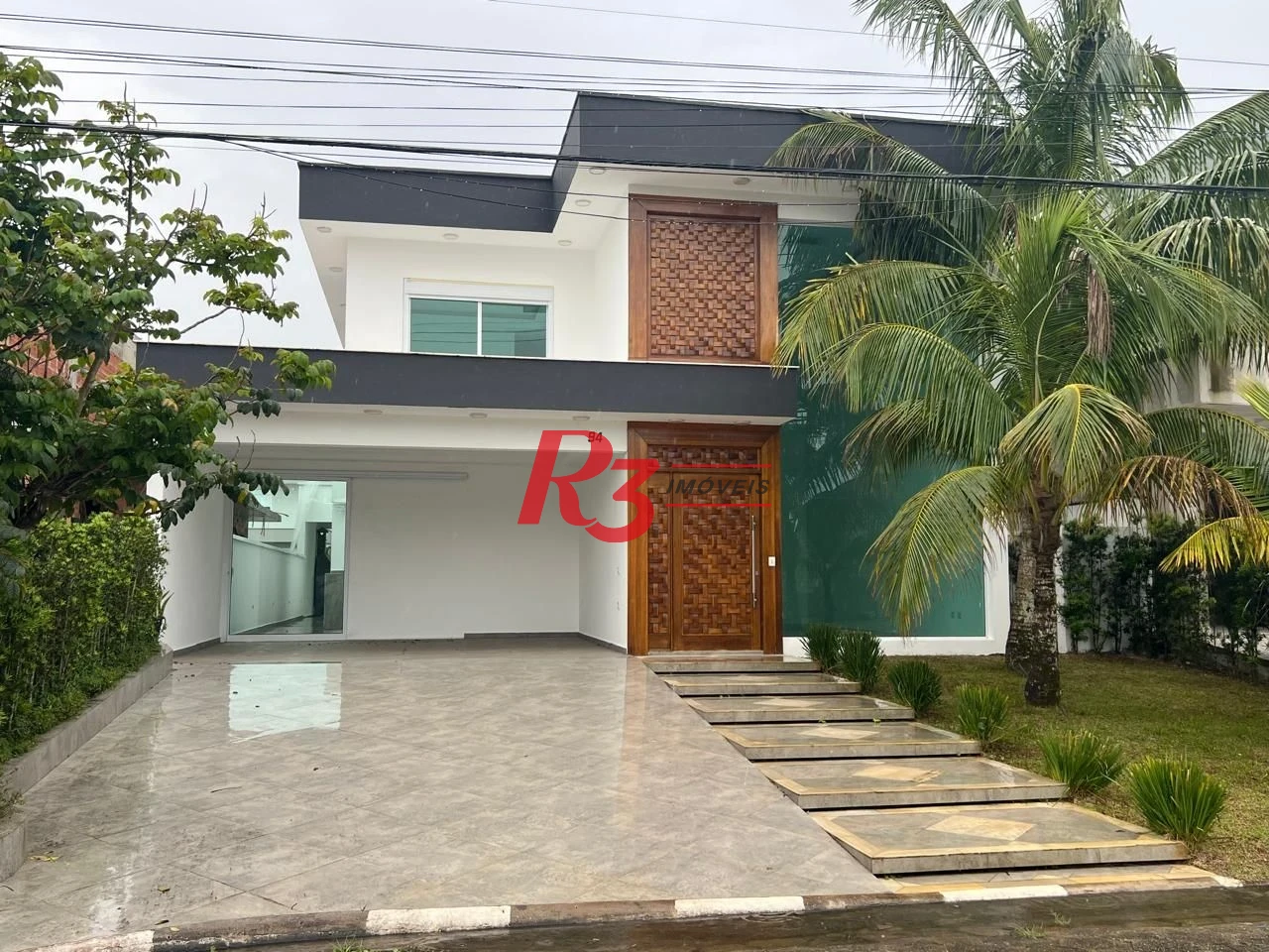 Sobrado com 5 dormitórios à venda, 422 m² por R$ 2.850.000,00 - Maitinga - Bertioga/SP