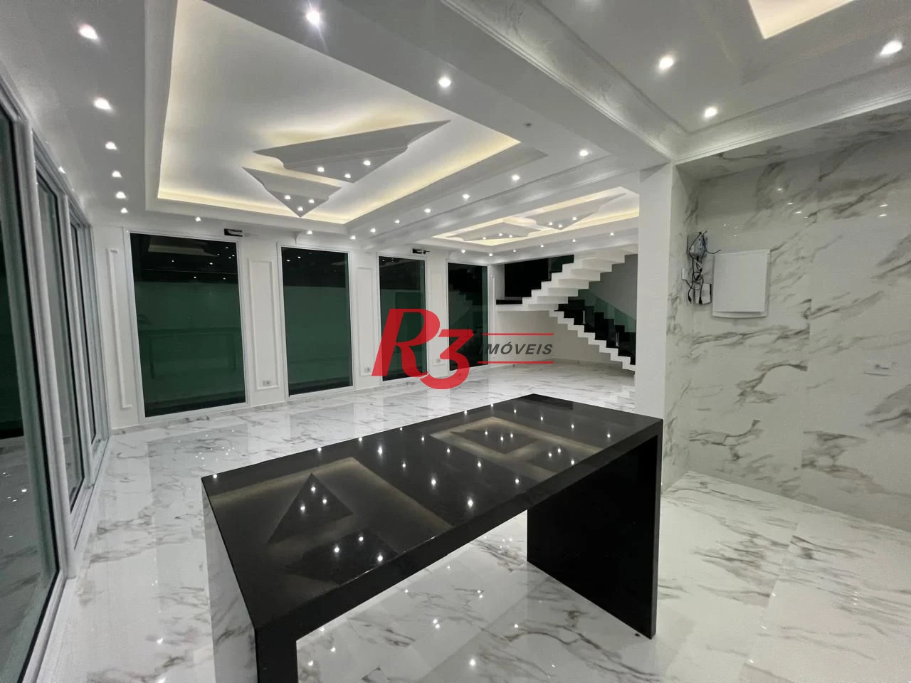 Sobrado com 5 dormitórios à venda, 422 m² por R$ 2.850.000,00 - Maitinga - Bertioga/SP