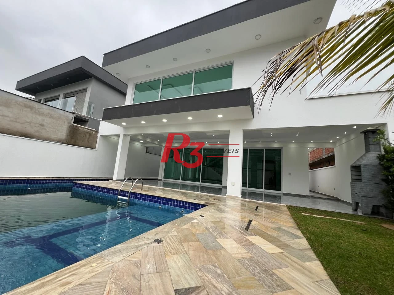 Sobrado com 5 dormitórios à venda, 422 m² por R$ 2.850.000,00 - Maitinga - Bertioga/SP