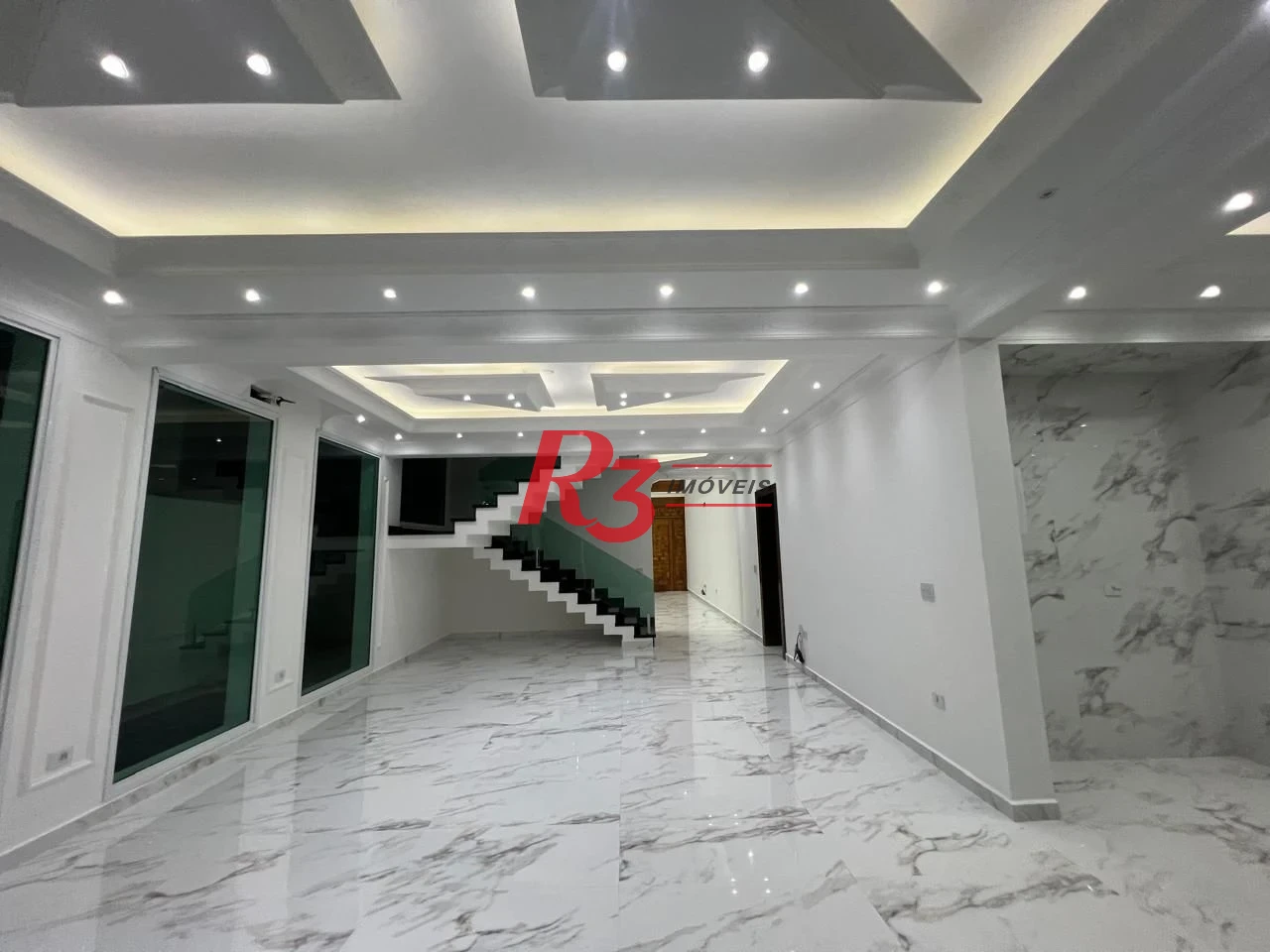 Sobrado com 5 dormitórios à venda, 422 m² por R$ 2.850.000,00 - Maitinga - Bertioga/SP