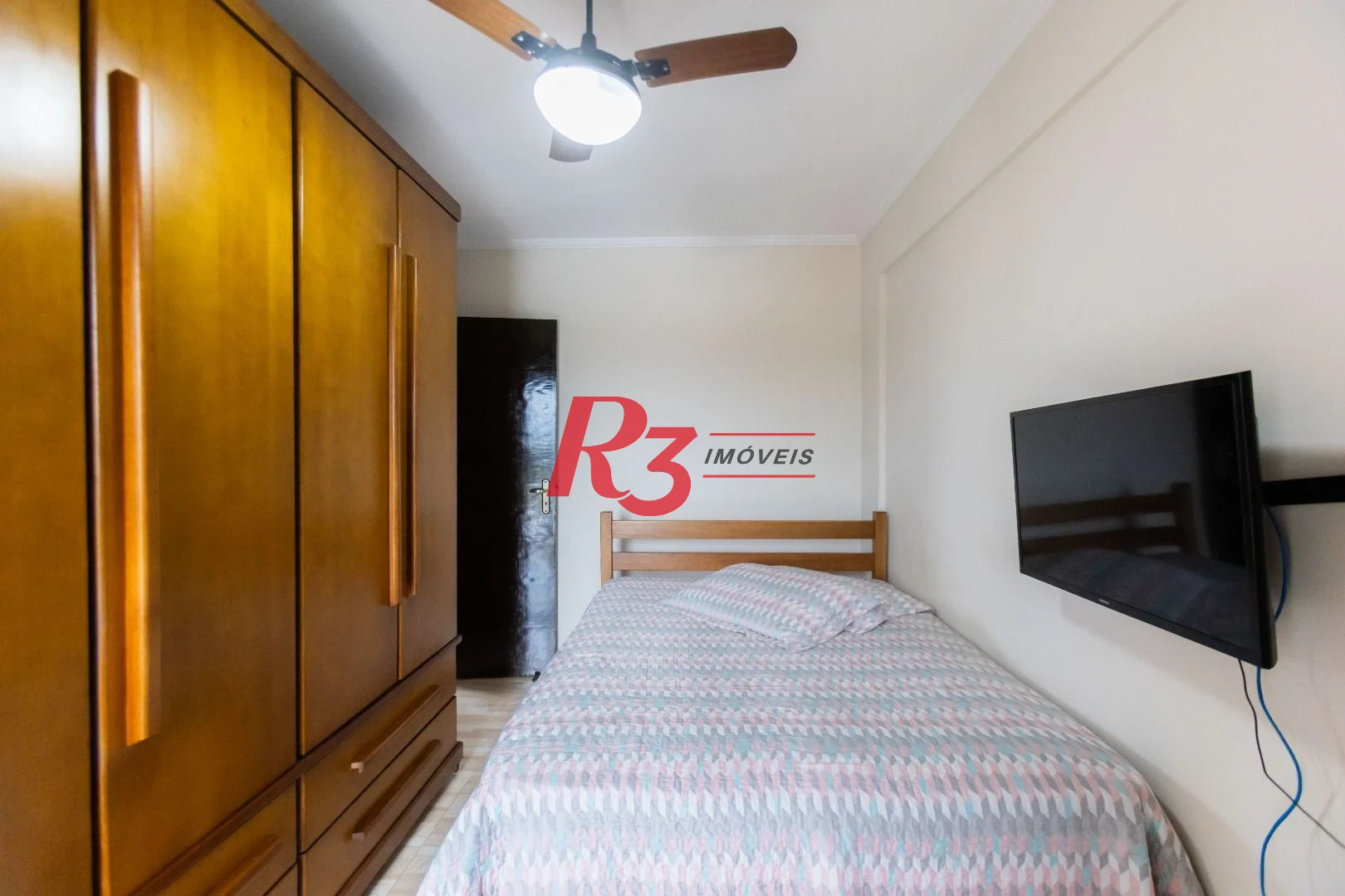 Apartamento com 2 dormitórios à venda, 86 m² por R$ 365.000,00 - Vila São Jorge - Santos/SP