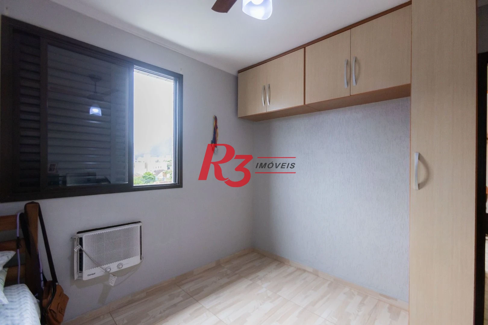 Apartamento com 2 dormitórios à venda, 86 m² por R$ 365.000,00 - Vila São Jorge - Santos/SP