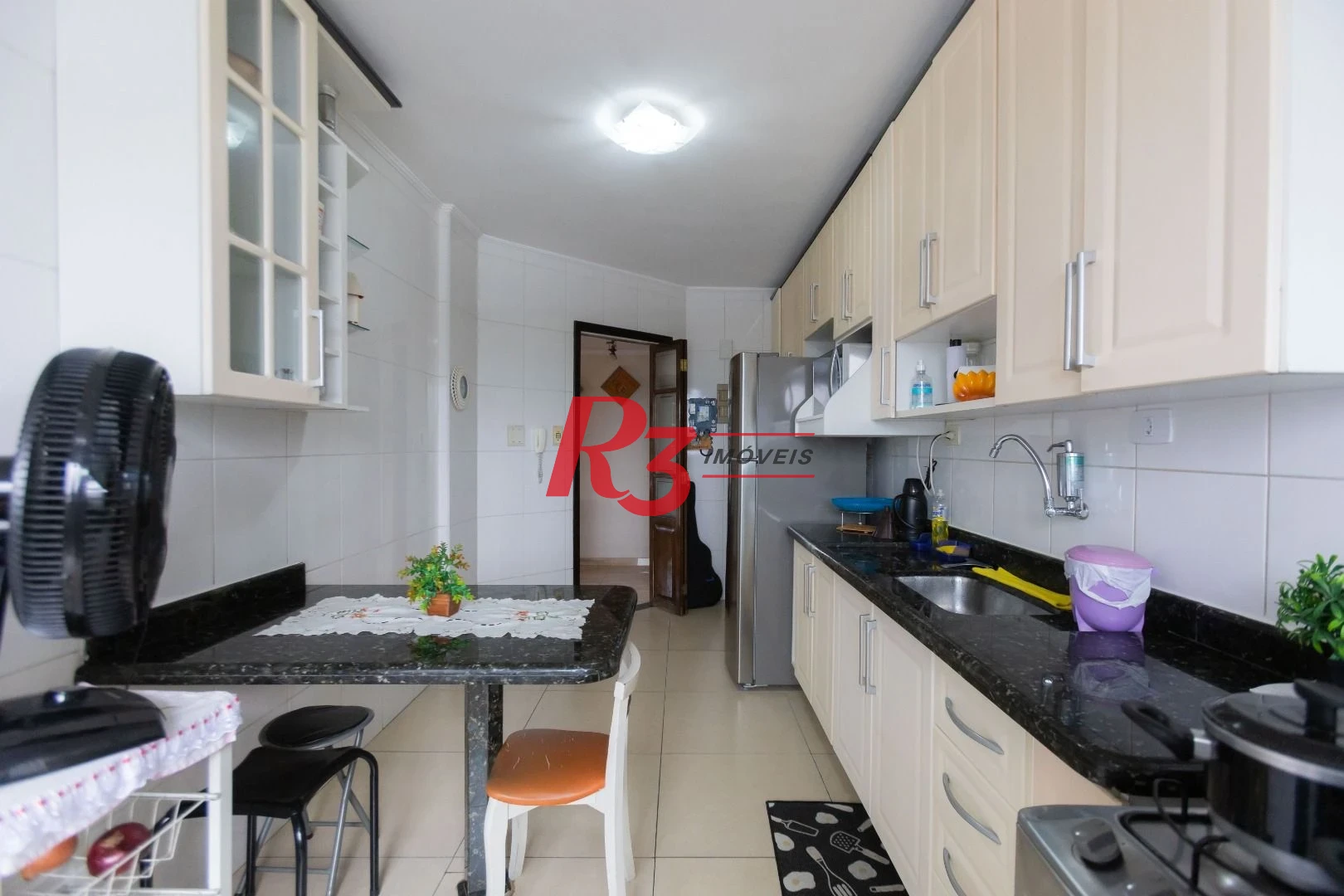 Apartamento com 2 dormitórios à venda, 86 m² por R$ 365.000,00 - Vila São Jorge - Santos/SP