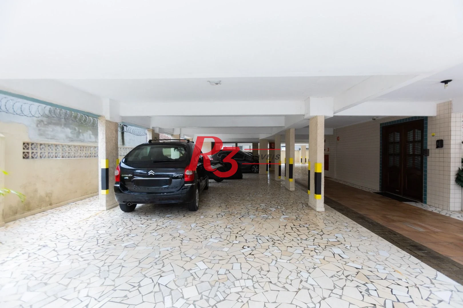 Apartamento com 2 dormitórios à venda, 86 m² por R$ 365.000,00 - Vila São Jorge - Santos/SP