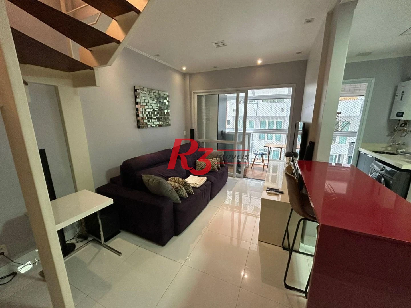 Apartamento Duplex com 1 dormitório à venda, 60 m² por R$ 835.000,00 - Gonzaga - Santos/SP