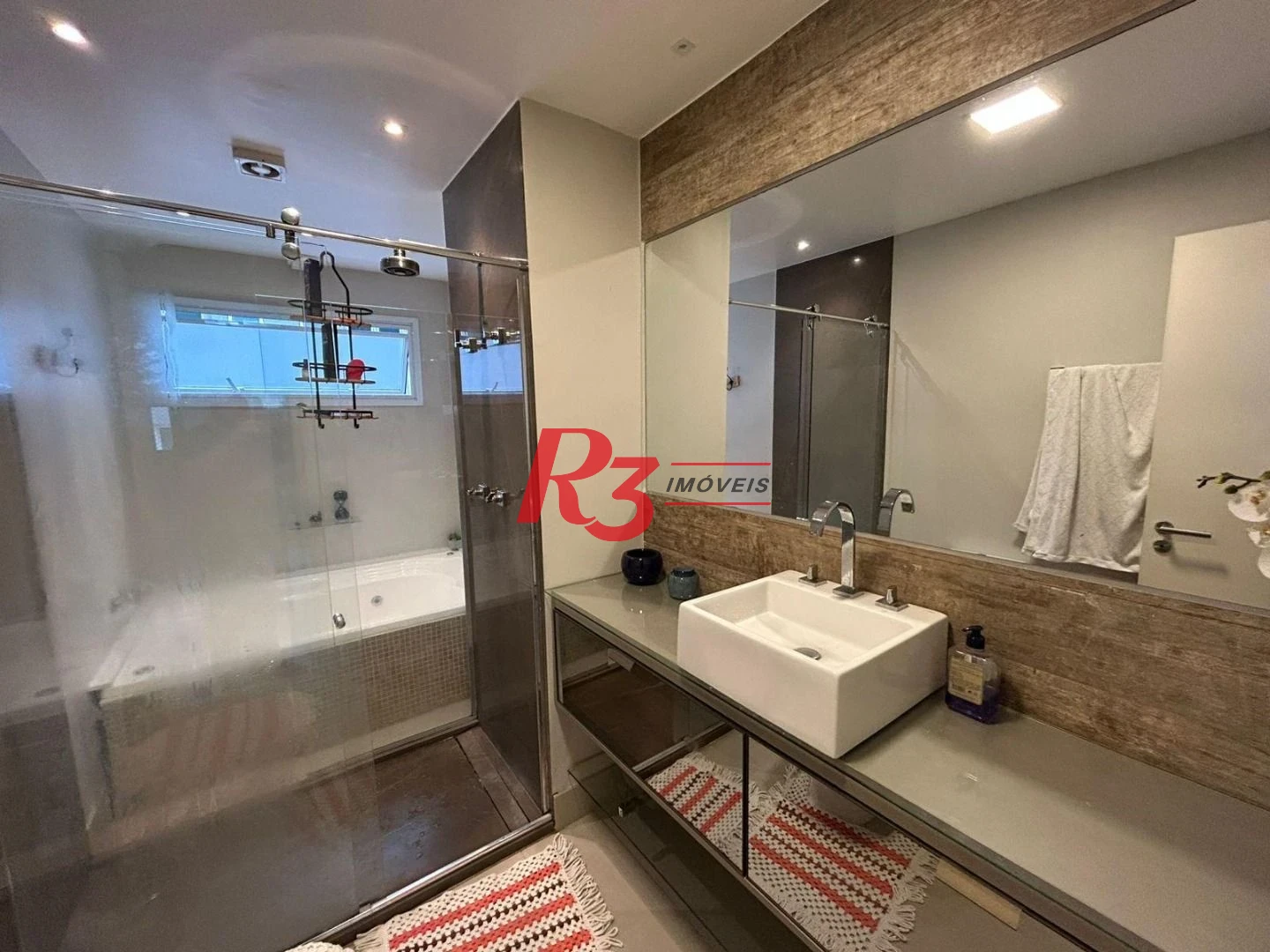 Apartamento Duplex com 1 dormitório à venda, 60 m² por R$ 835.000,00 - Gonzaga - Santos/SP
