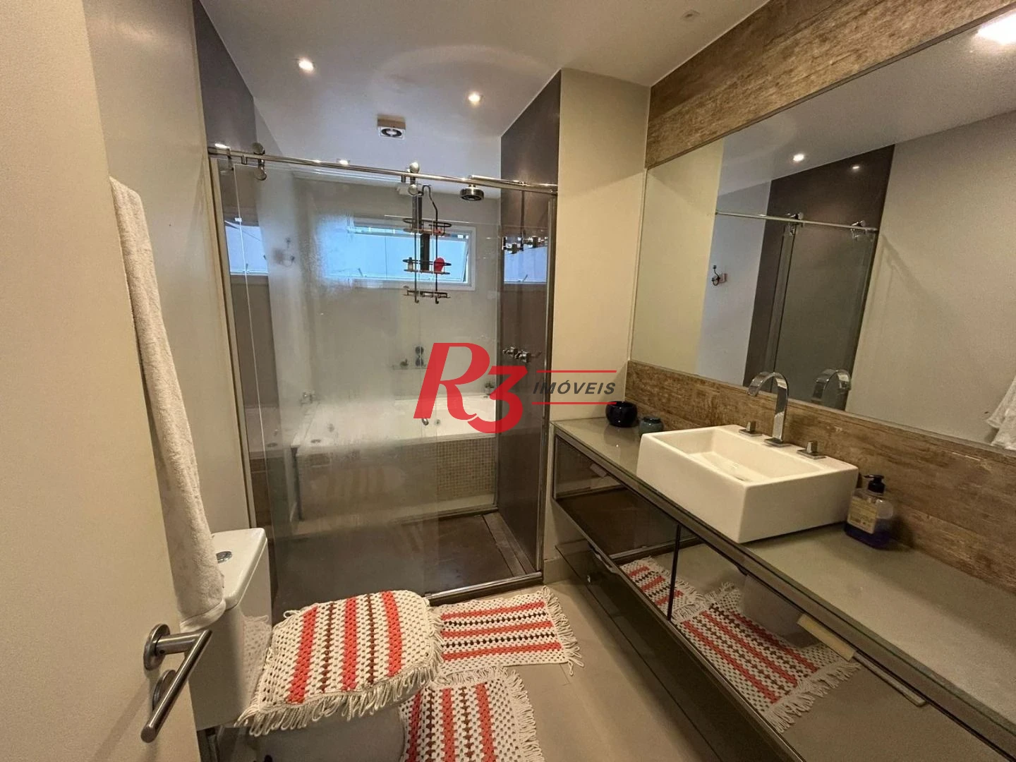 Apartamento Duplex com 1 dormitório à venda, 60 m² por R$ 835.000,00 - Gonzaga - Santos/SP