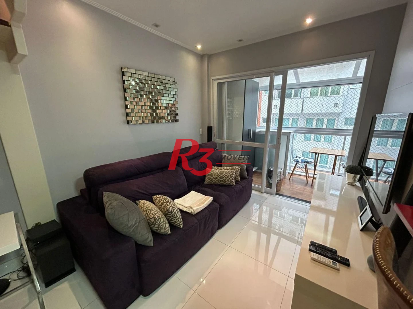 Apartamento Duplex com 1 dormitório à venda, 60 m² por R$ 835.000,00 - Gonzaga - Santos/SP