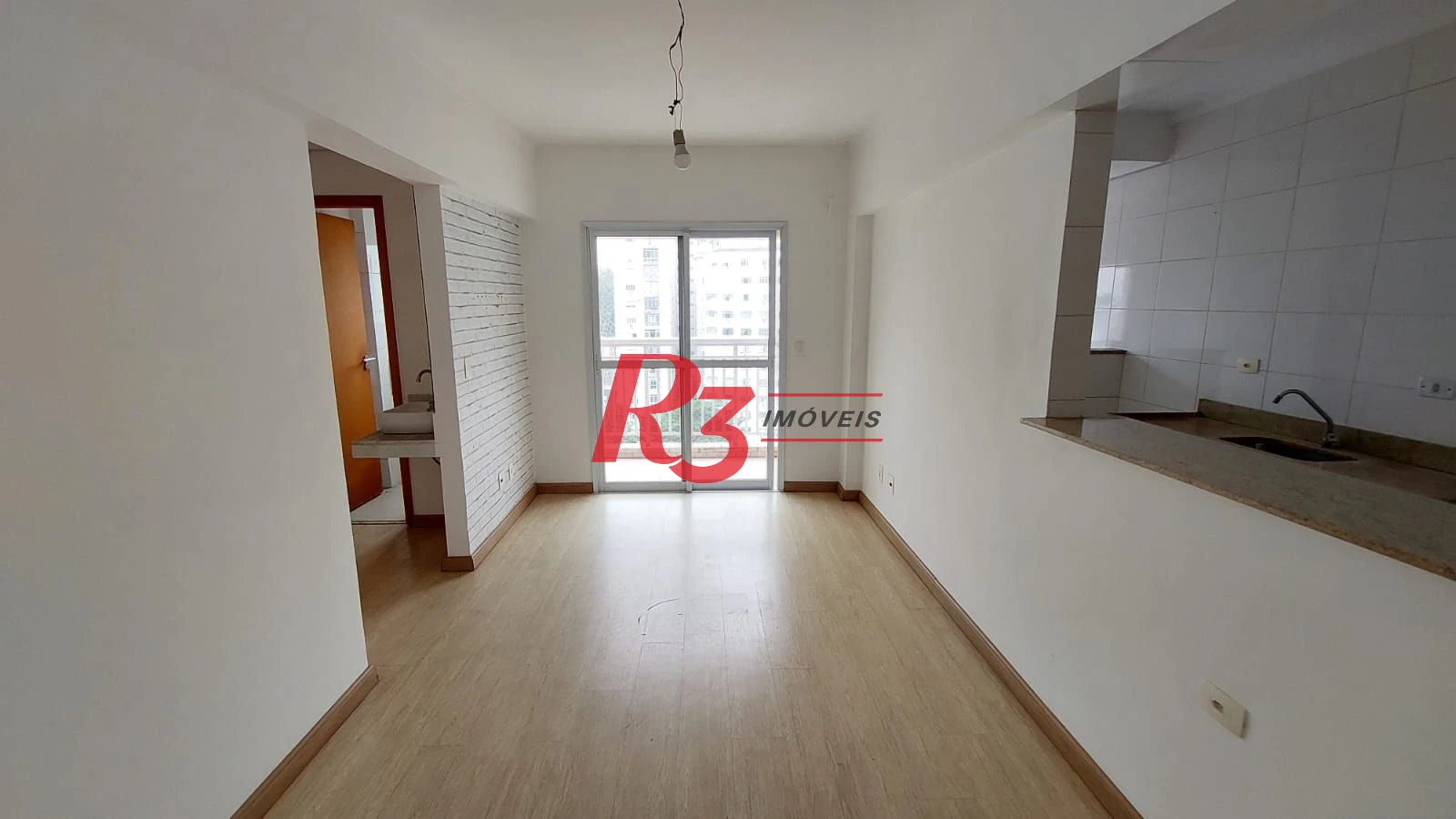Apartamento com 2 dormitórios à venda, 52 m² por R$ 399.999,00 - José Menino - Santos/SP