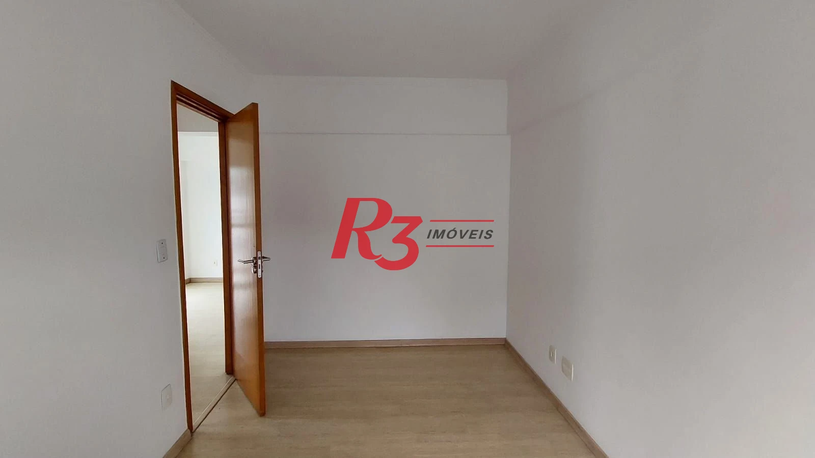 Apartamento com 2 dormitórios à venda, 52 m² por R$ 399.999,00 - José Menino - Santos/SP