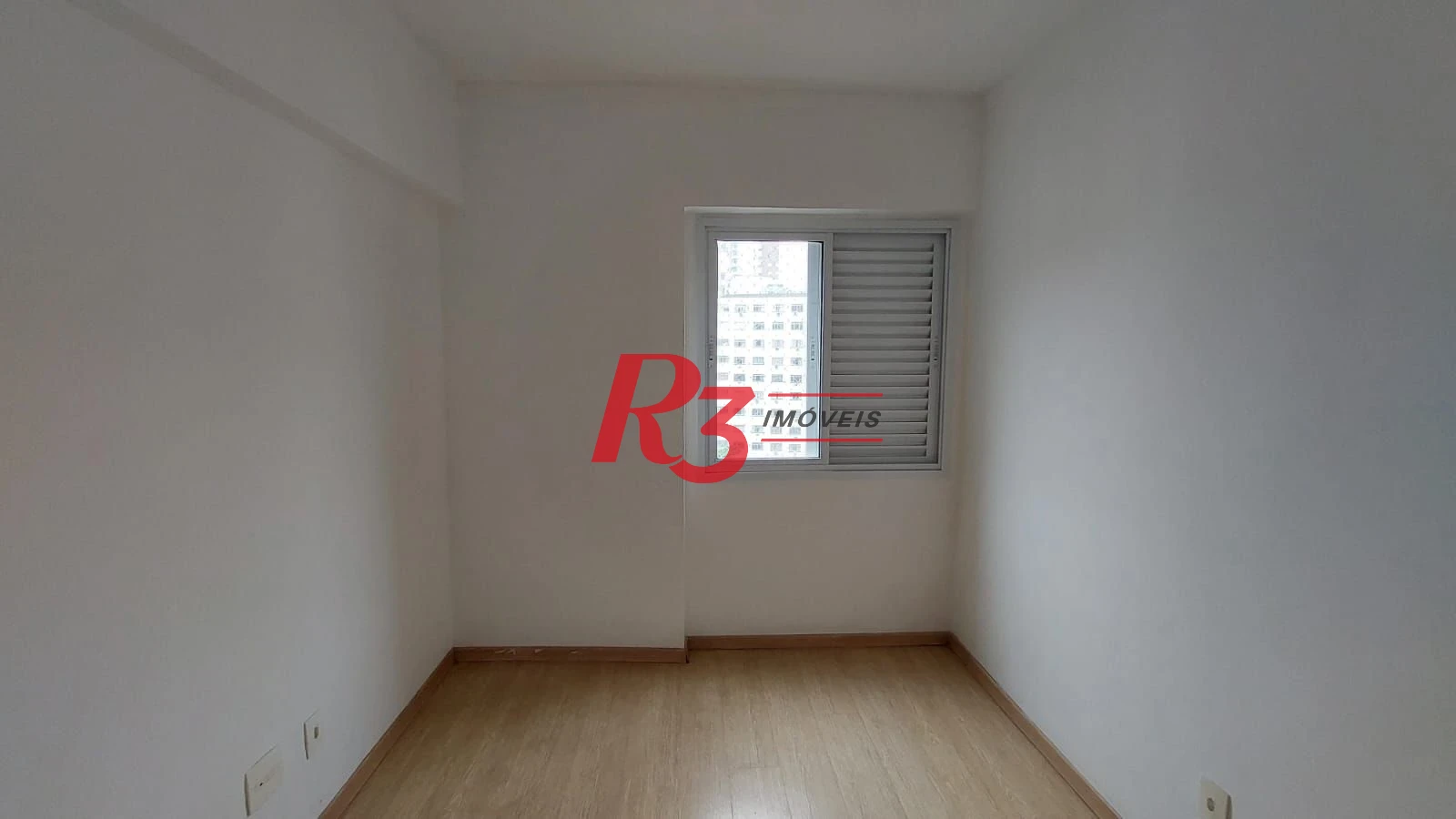 Apartamento com 2 dormitórios à venda, 52 m² por R$ 399.999,00 - José Menino - Santos/SP