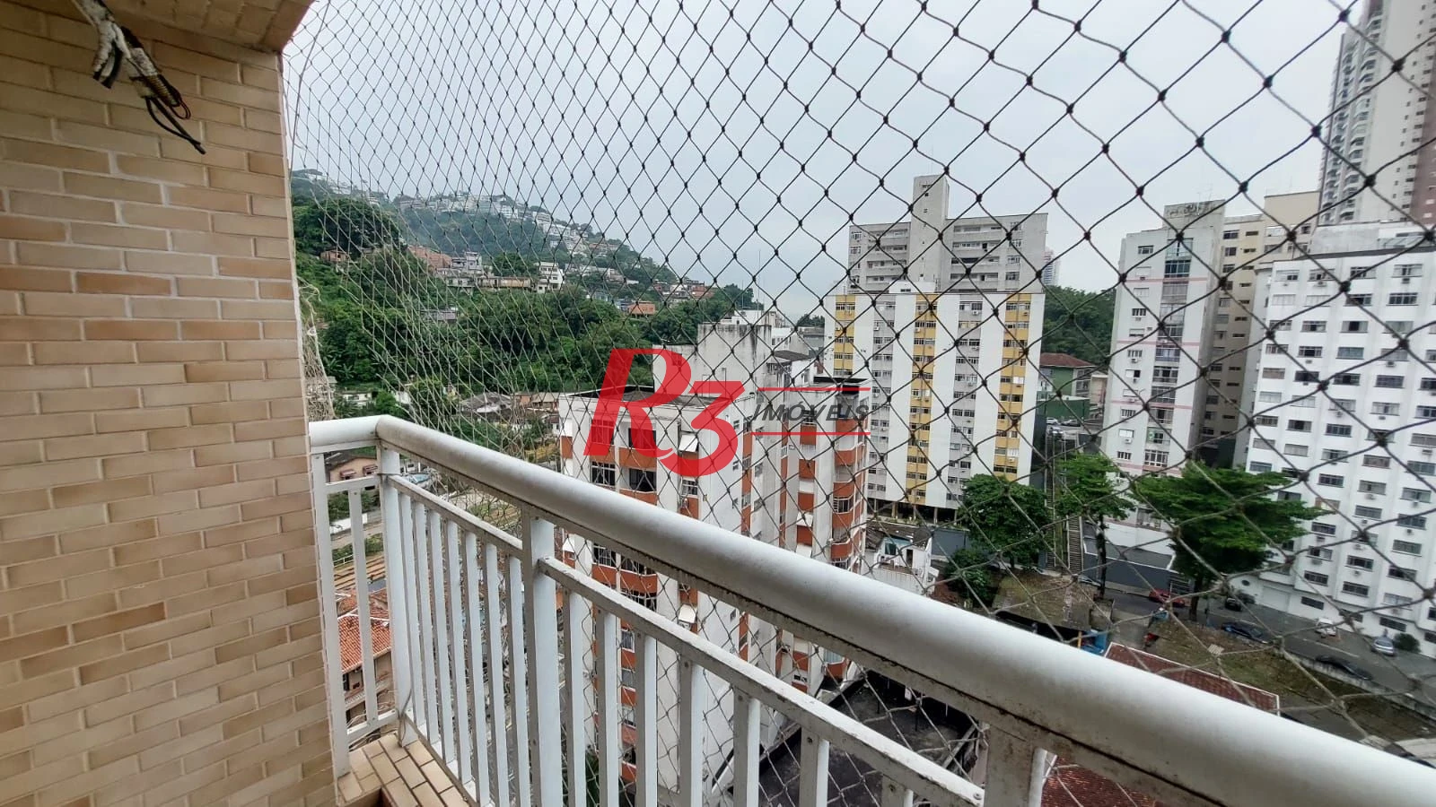 Apartamento com 2 dormitórios à venda, 52 m² por R$ 399.999,00 - José Menino - Santos/SP