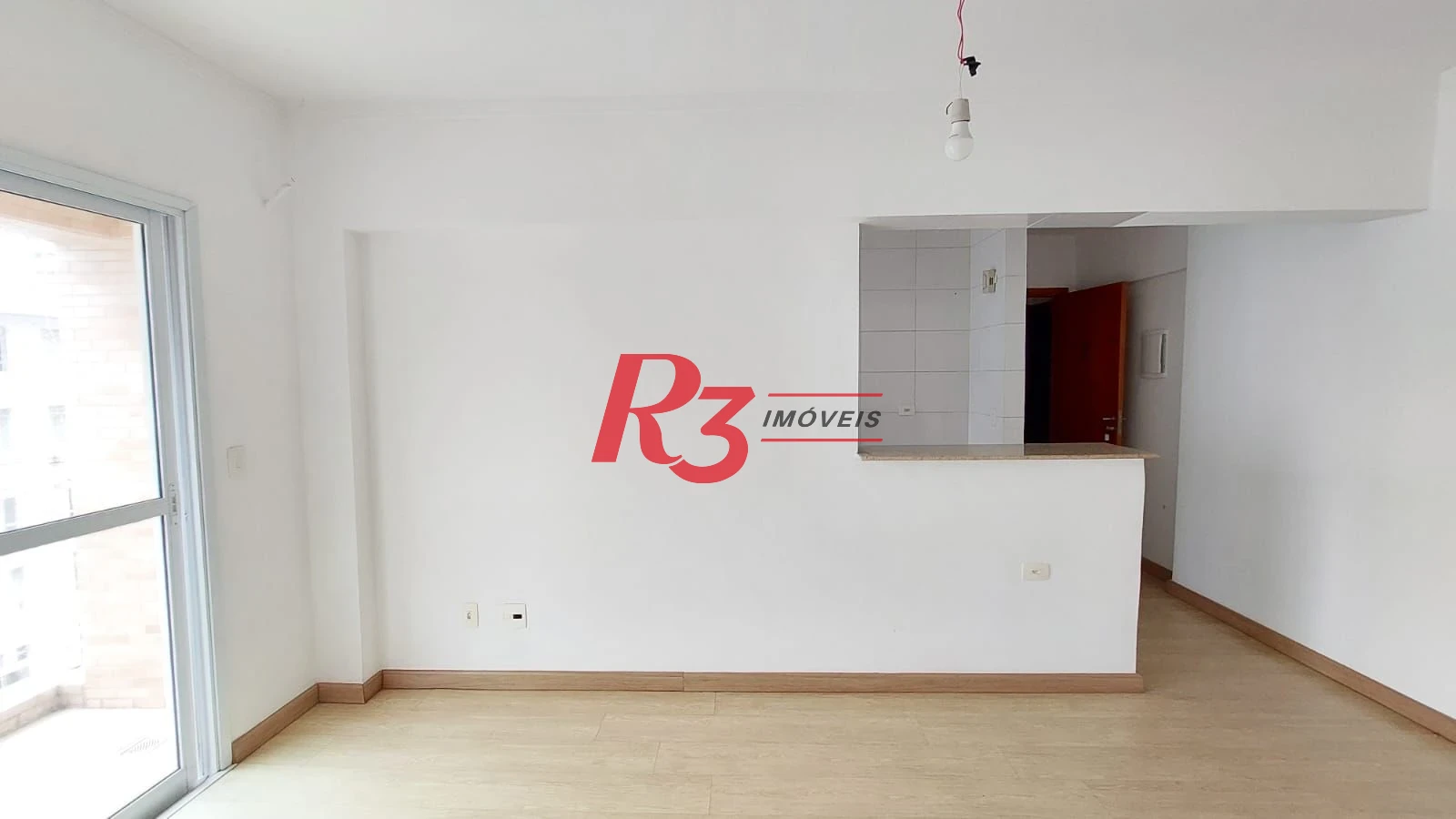 Apartamento com 2 dormitórios à venda, 52 m² por R$ 399.999,00 - José Menino - Santos/SP