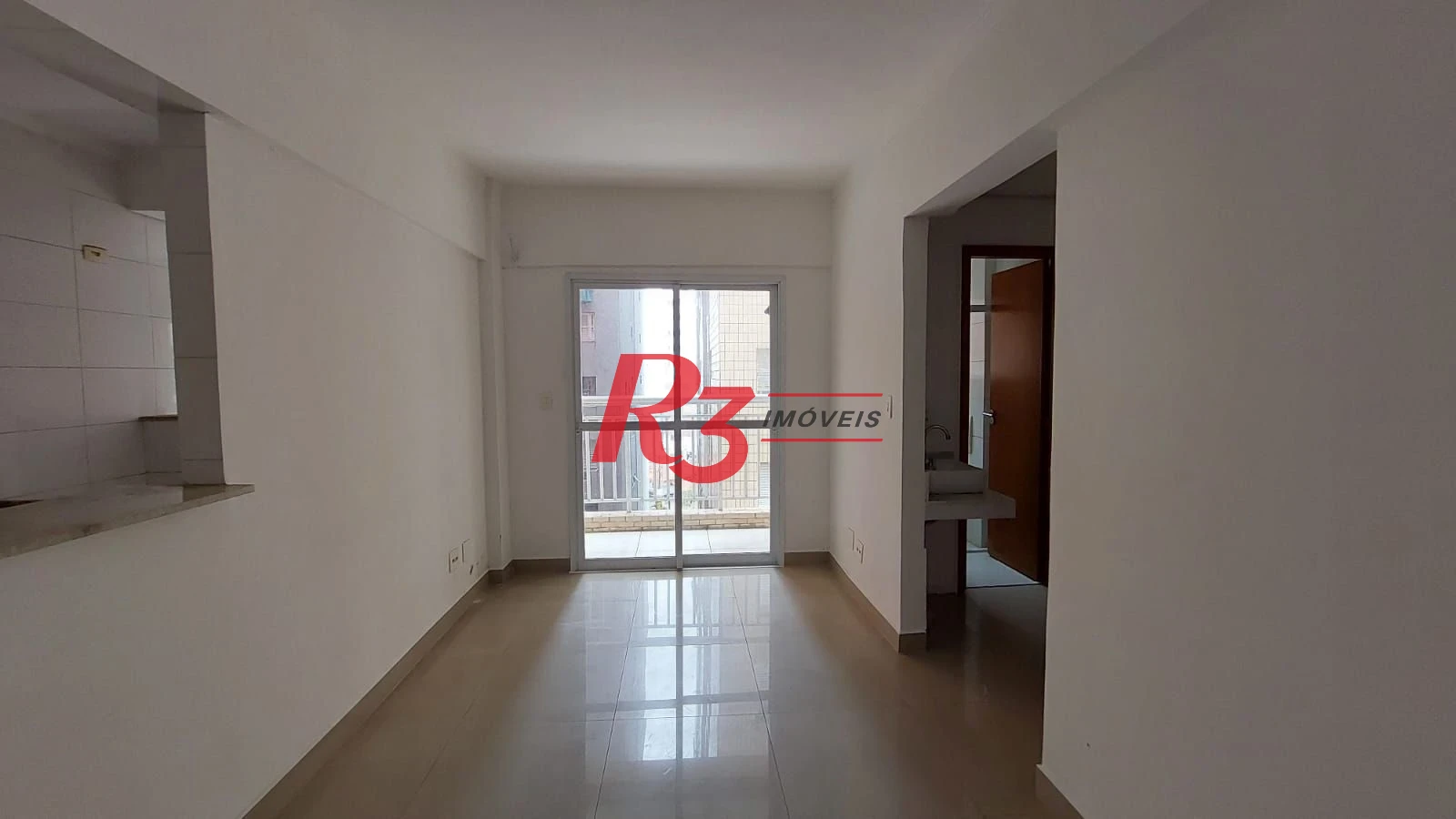 Apartamento com 2 dormitórios à venda, 52 m² por R$ 379.999,00 - José Menino - Santos/SP