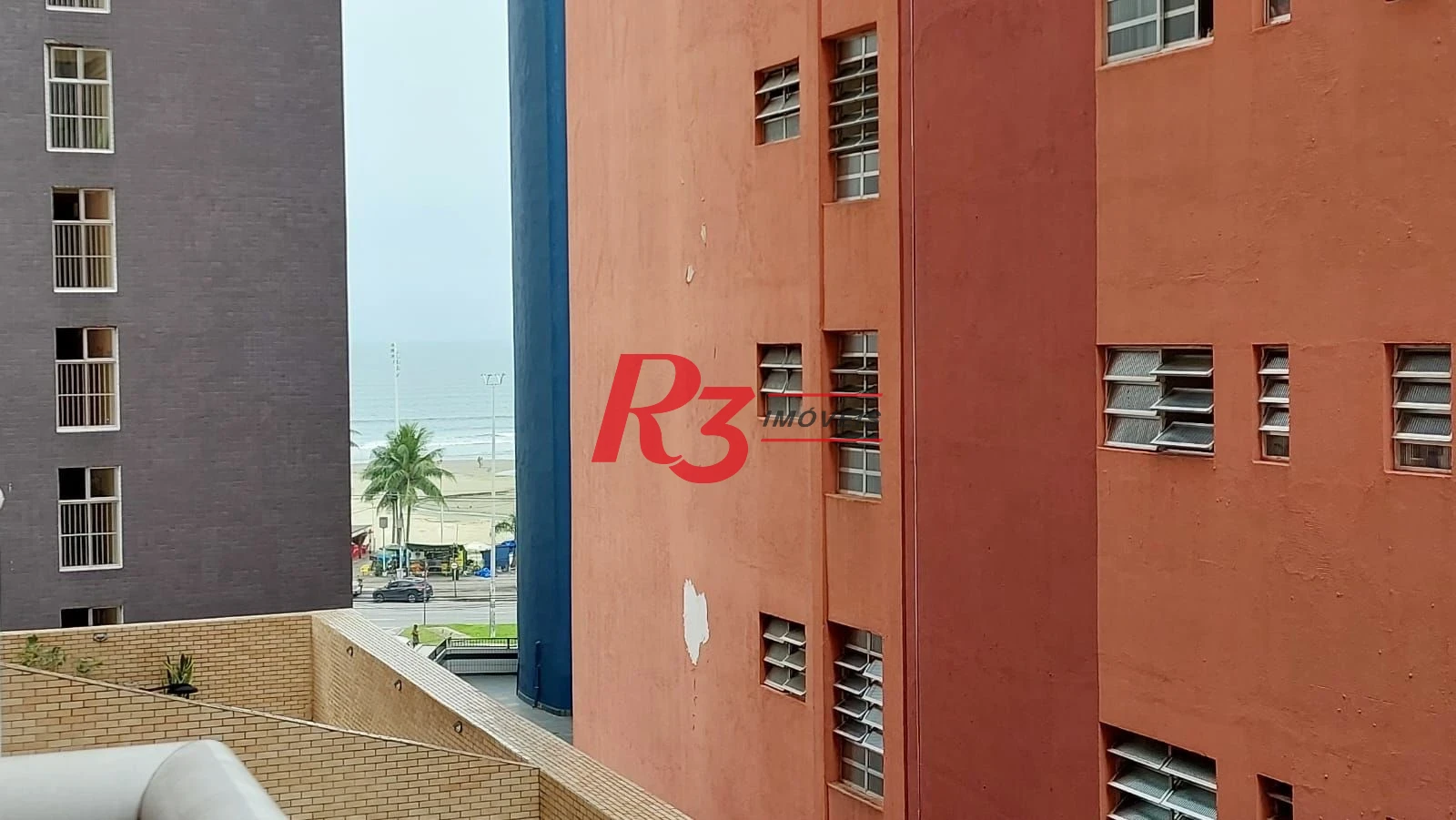 Apartamento com 2 dormitórios à venda, 52 m² por R$ 379.999,00 - José Menino - Santos/SP