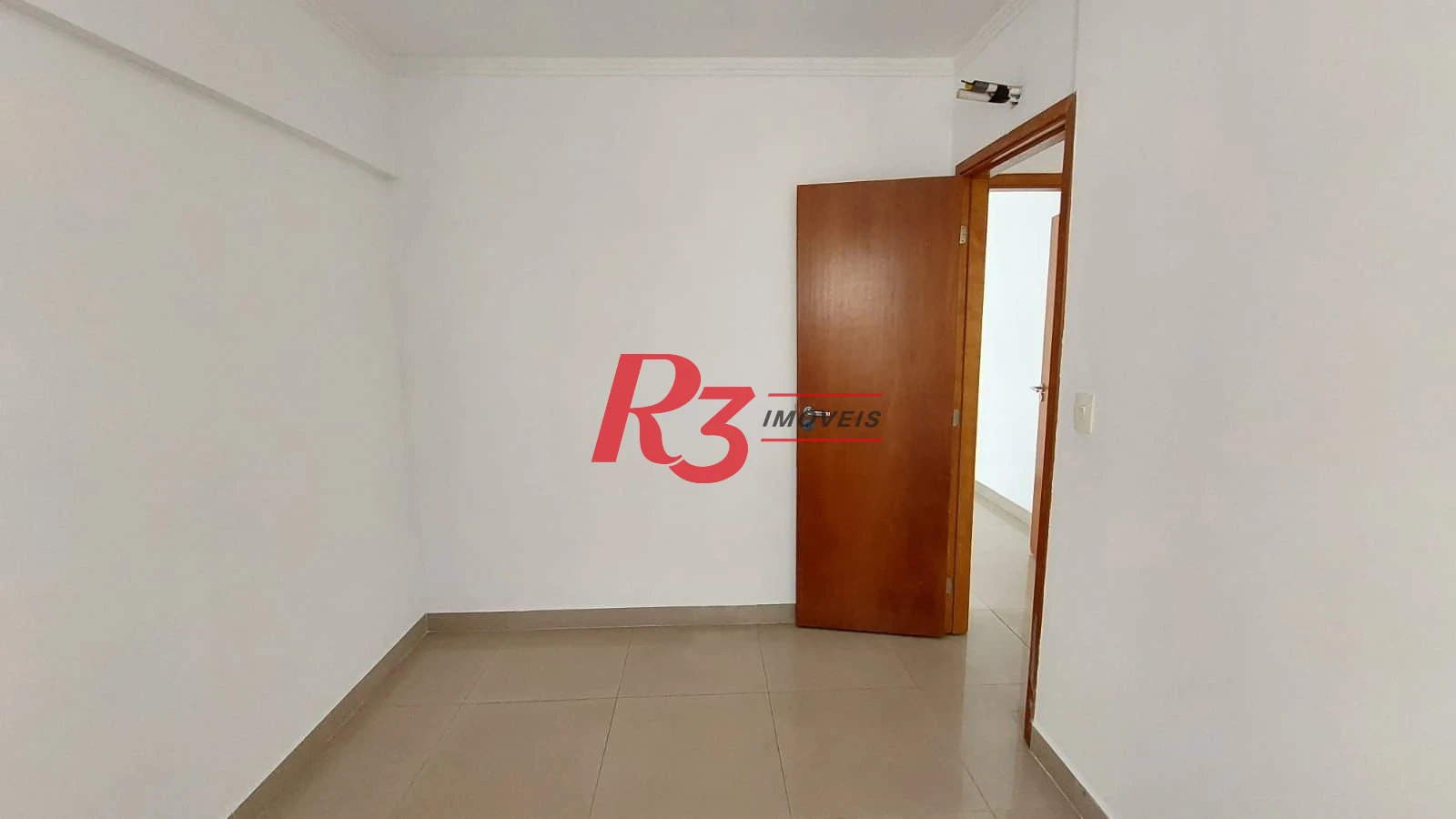 Apartamento com 2 dormitórios à venda, 52 m² por R$ 379.999,00 - José Menino - Santos/SP